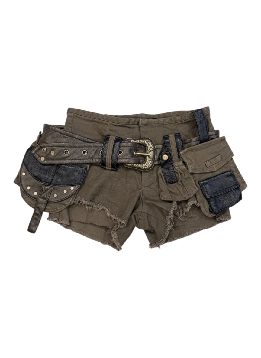 25-K191 B Leather Shorts A401
