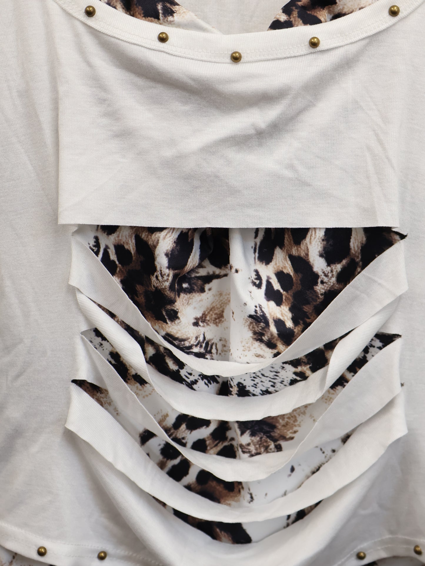 Rift Cutout Top A483