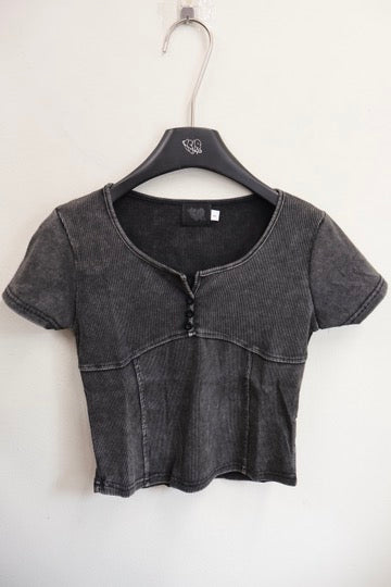25-825 Feded Noir Tee A548