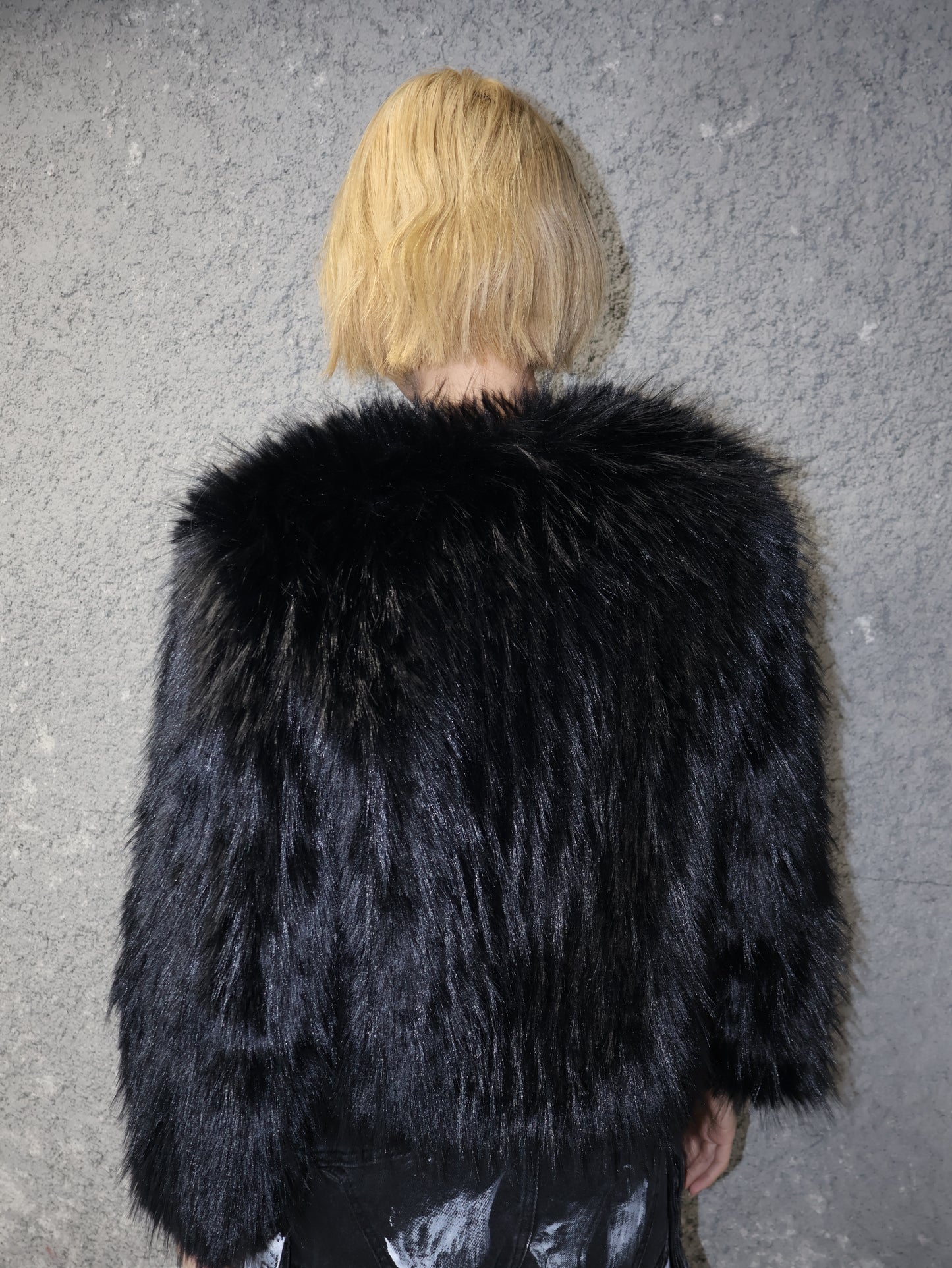 25-820 Shaggy Fur Jacket A449