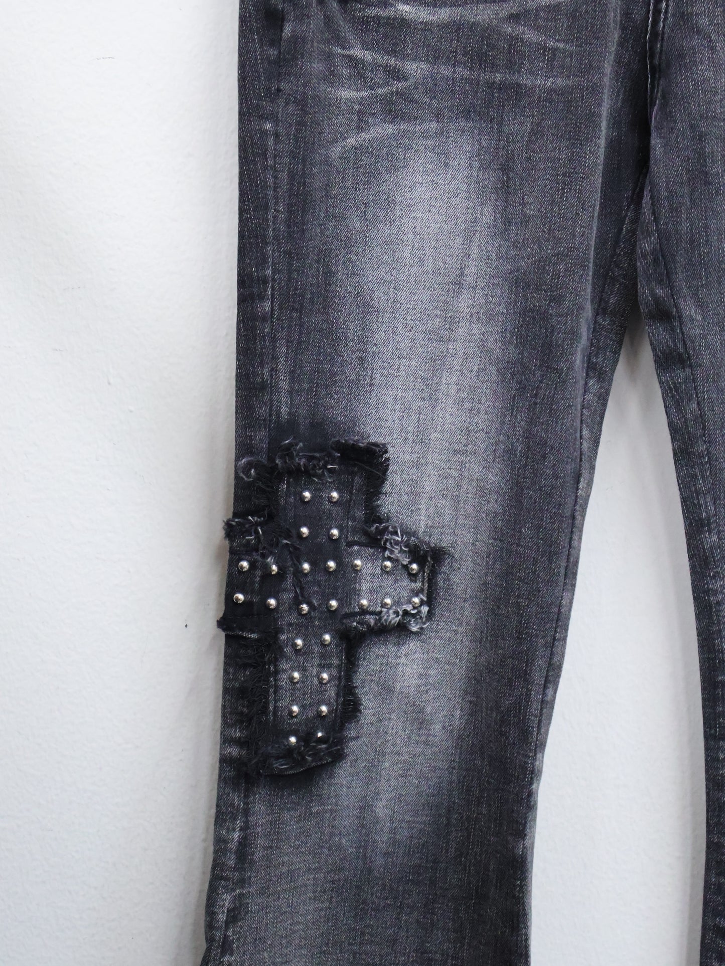 Slice Cross Denim pants A525