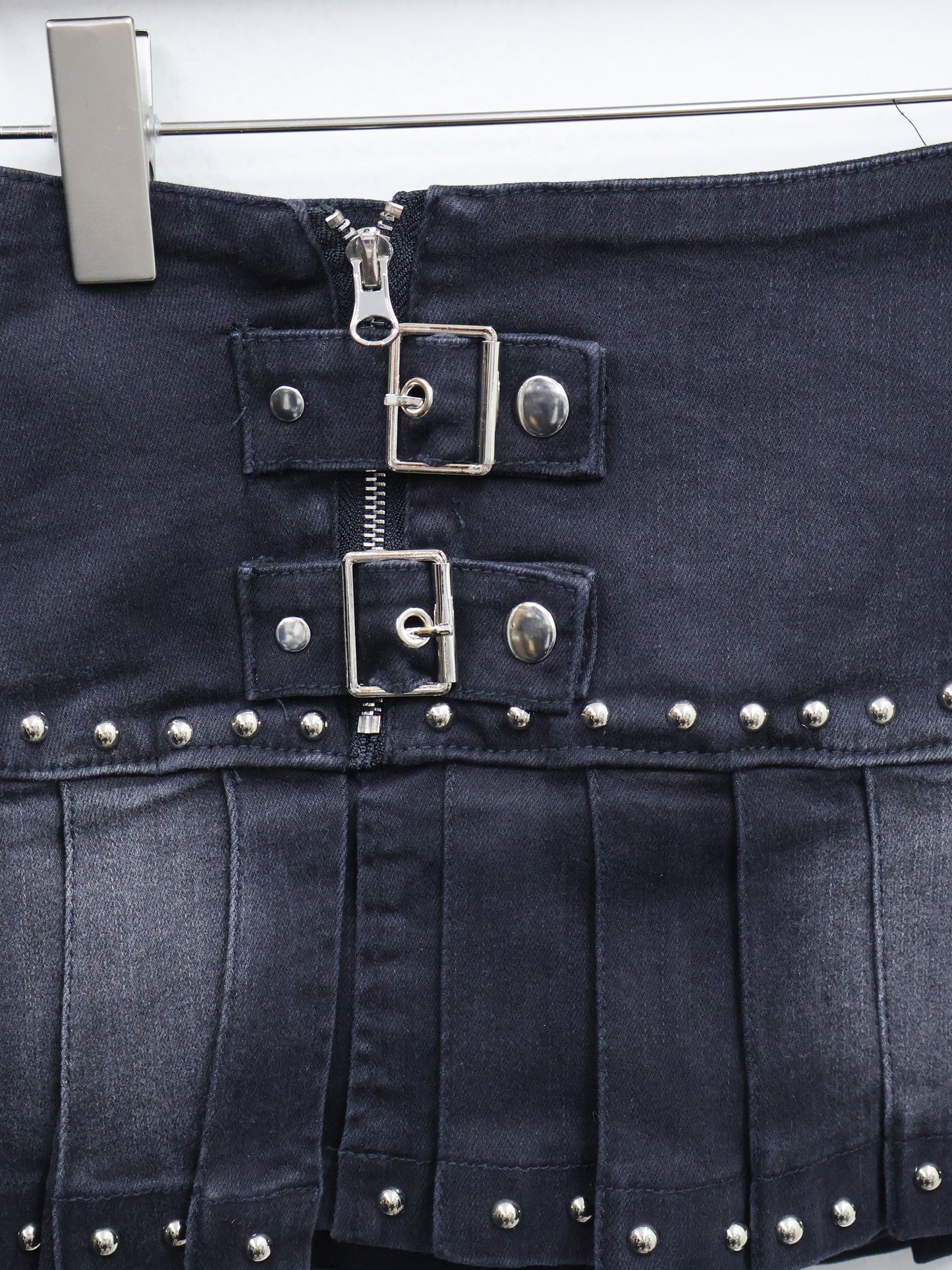 Pleat Denim Mini Skirt A527