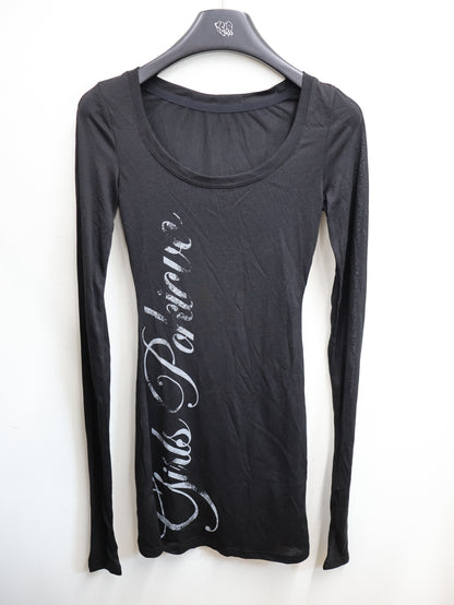 Script Long Sleeve A536