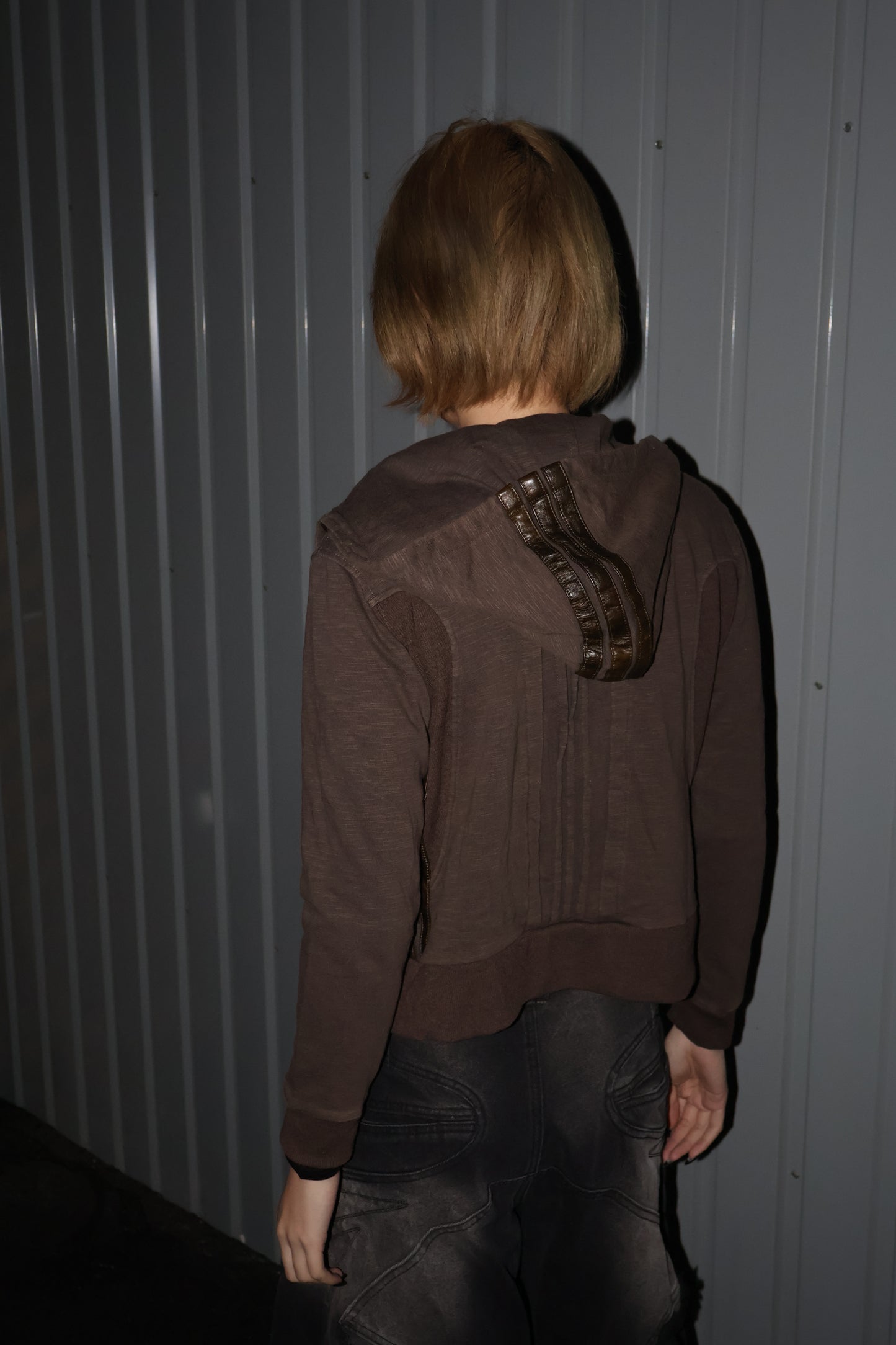 25-926 Slash Zip Hoodie A425