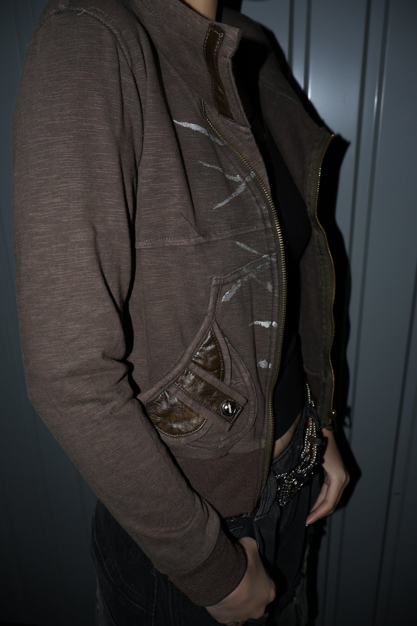 25-926 Slash Zip Hoodie A425