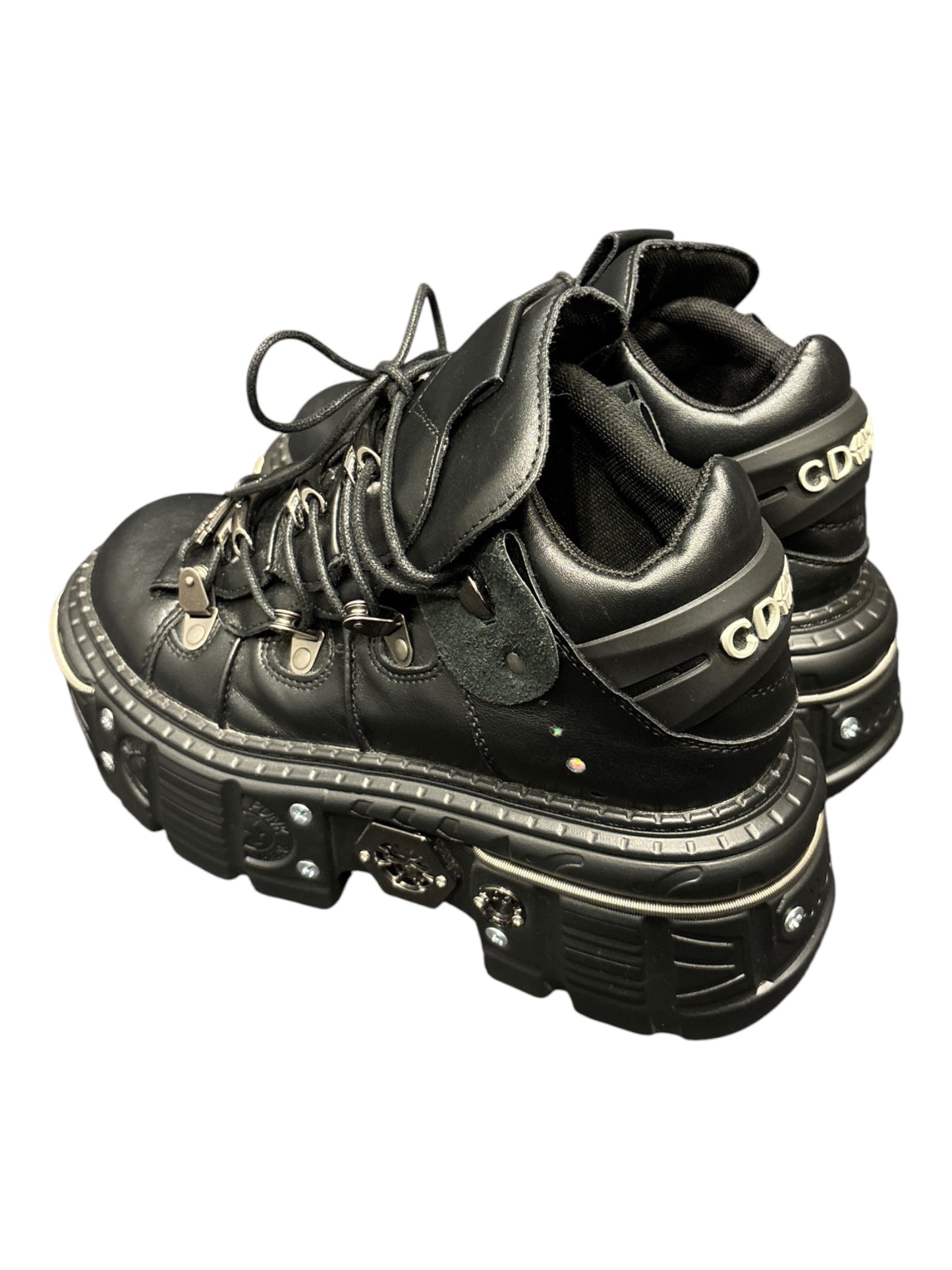 旧Tough SBoots A685