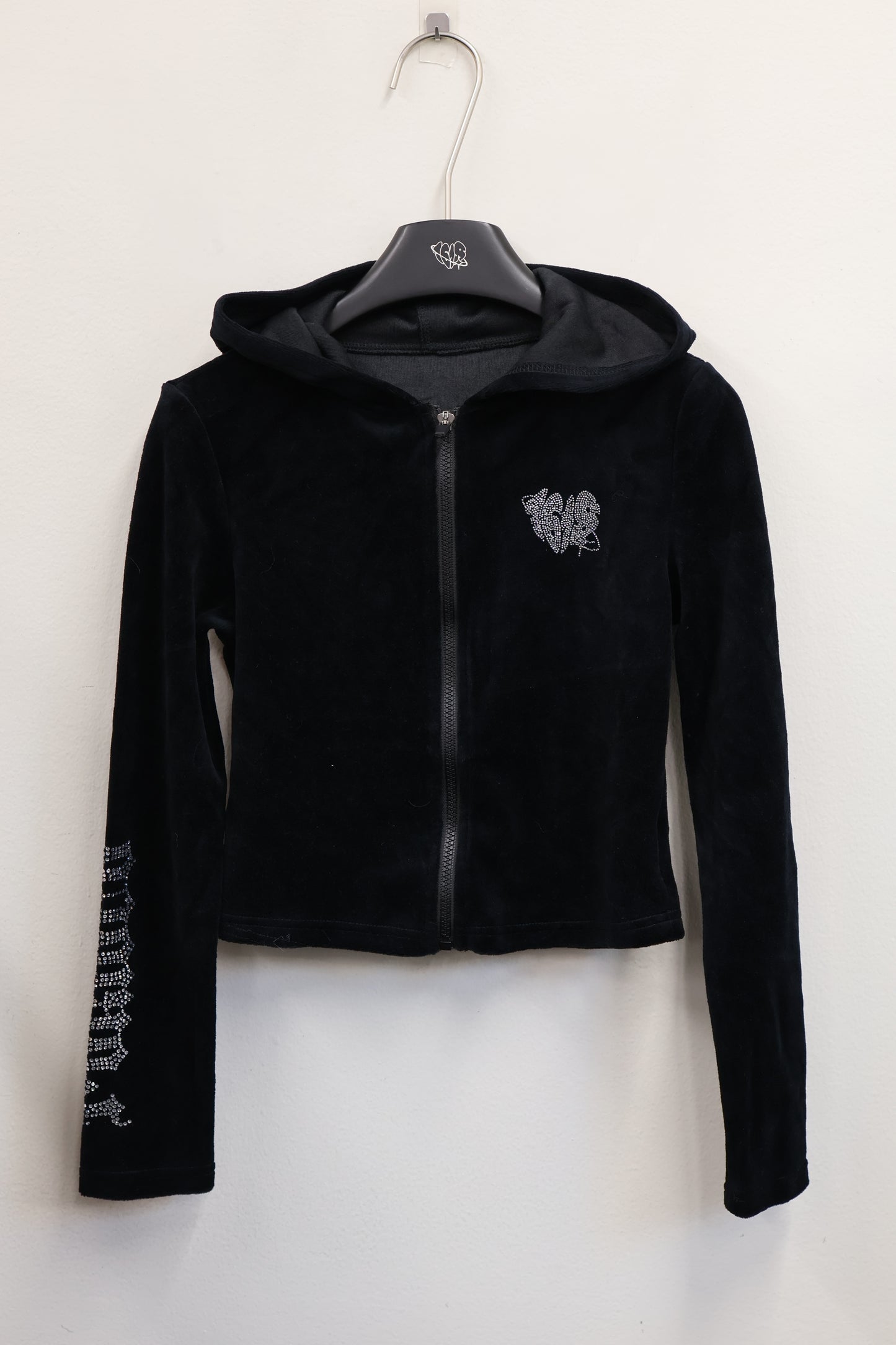 25-924 Velvet Cross Hoodie A428