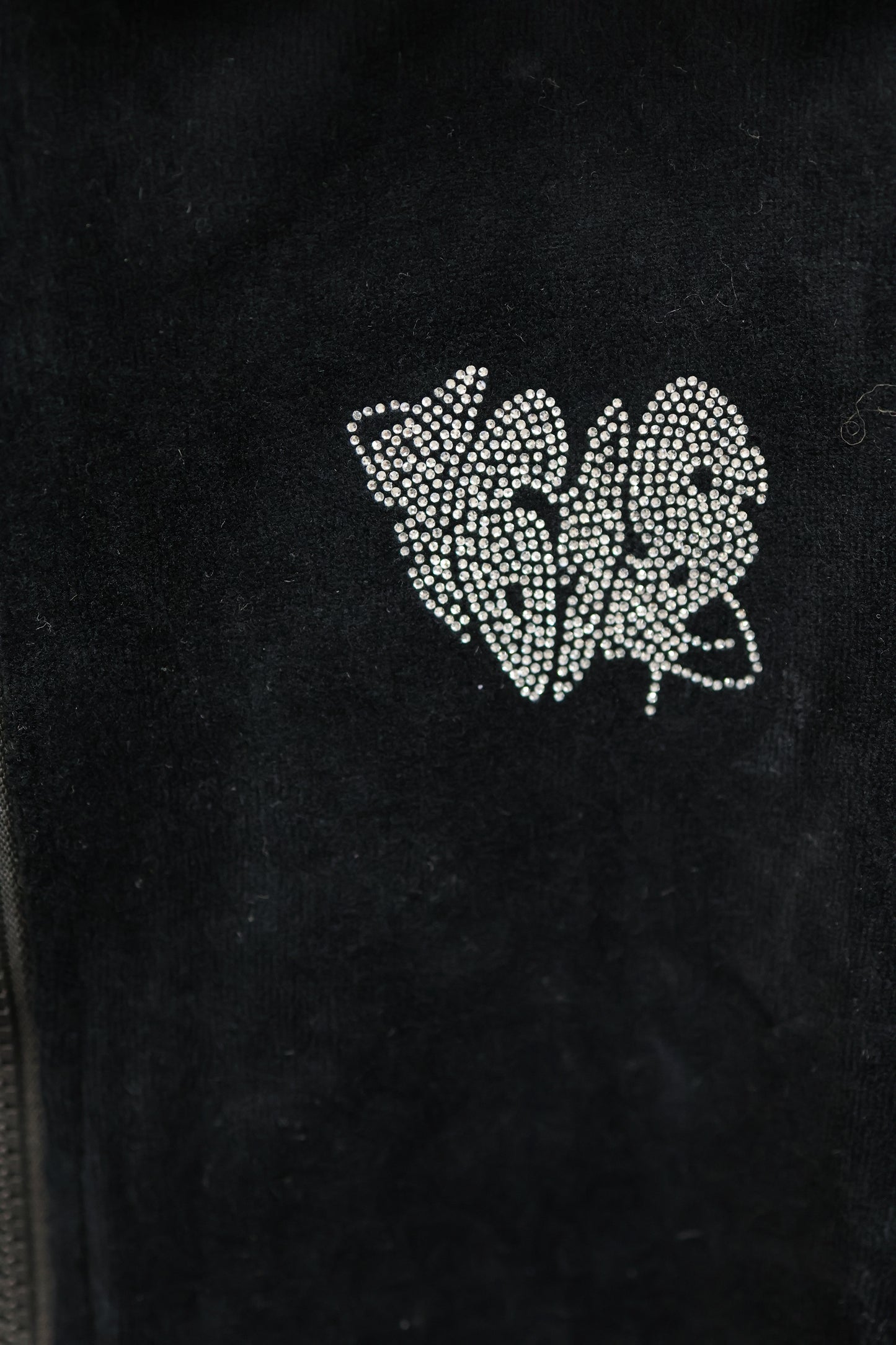 25-924 Velvet Cross Hoodie A428