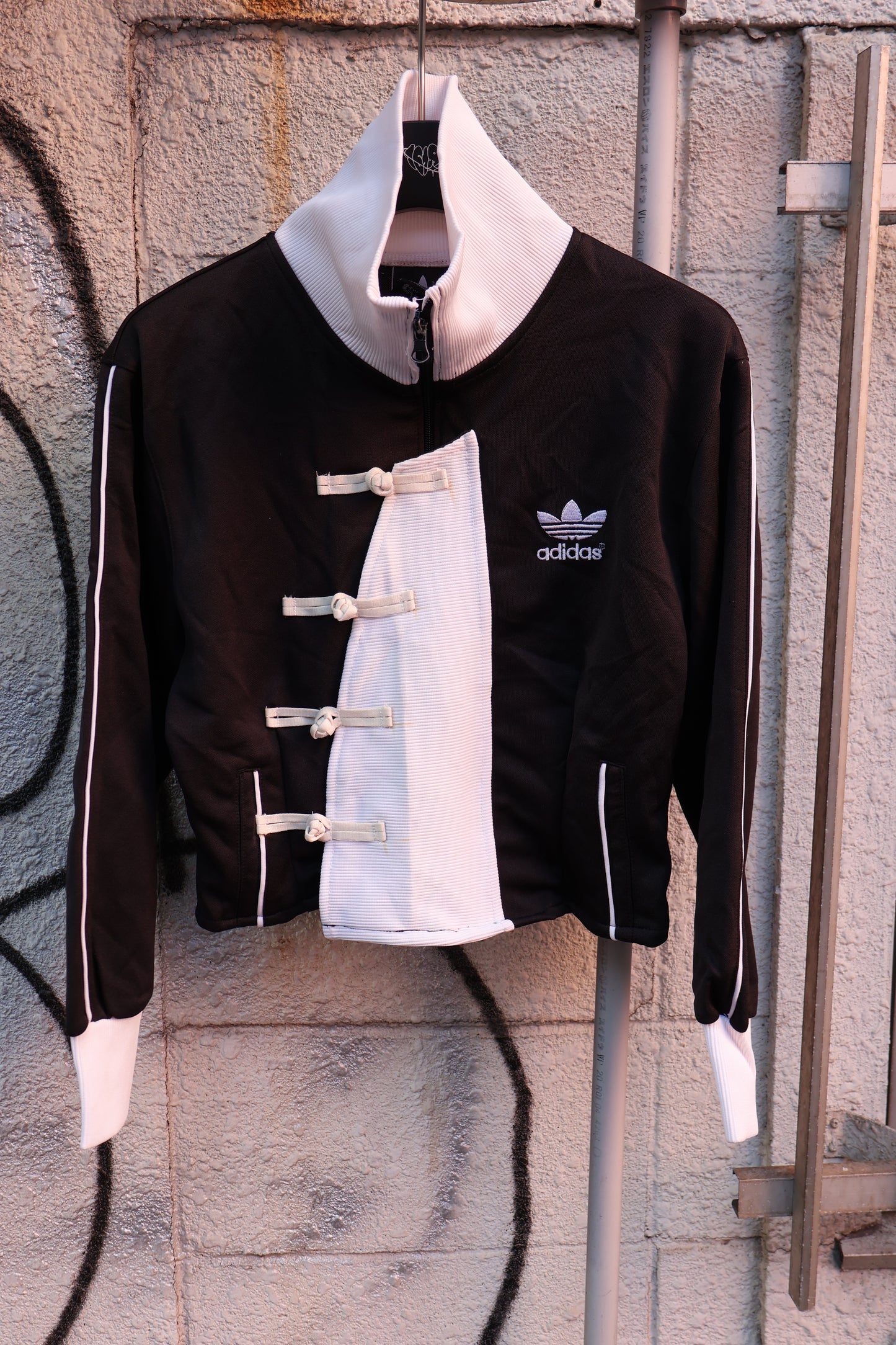 1618 remake China outer RA554