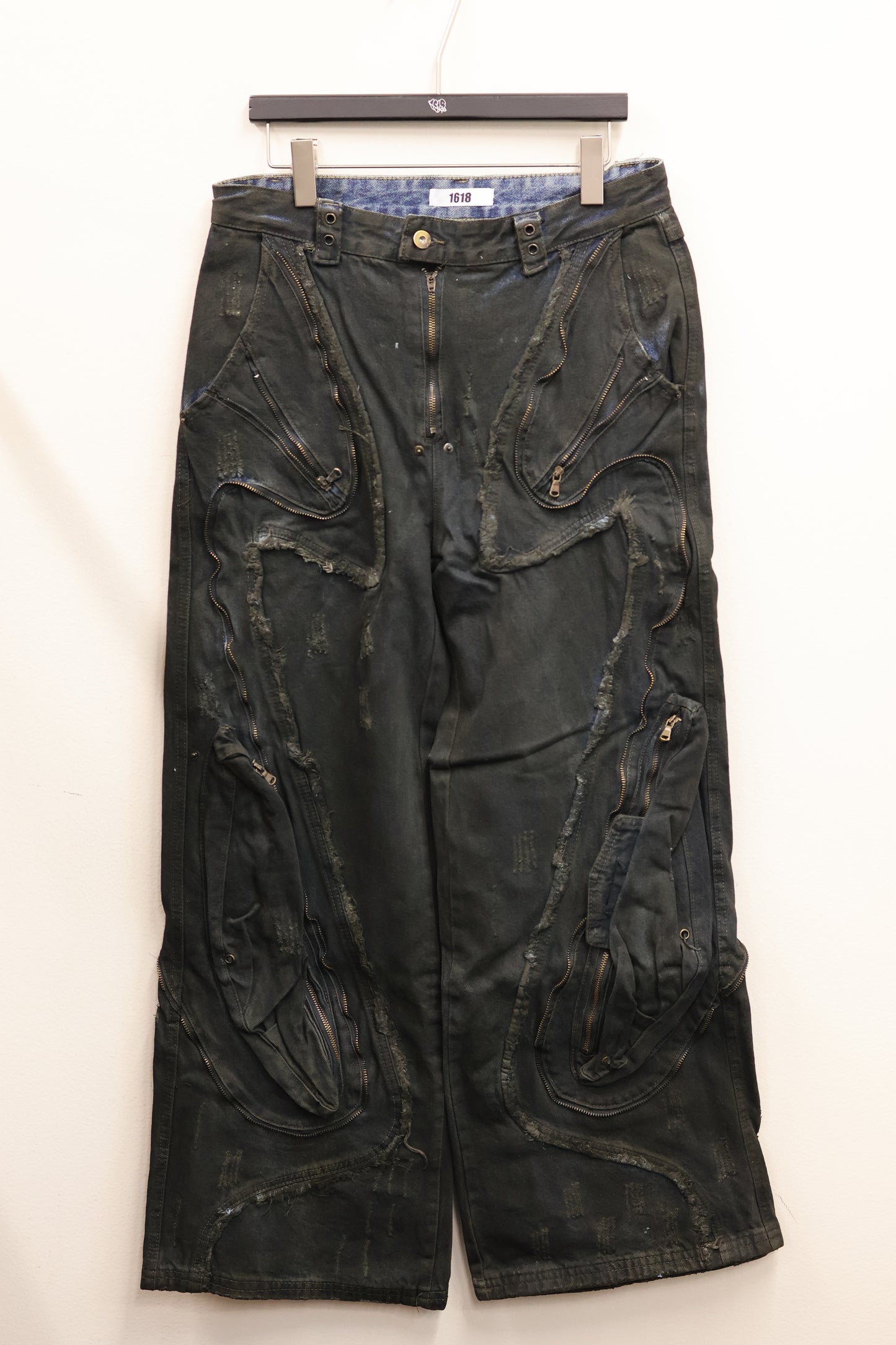 metal zip flare denim　A436