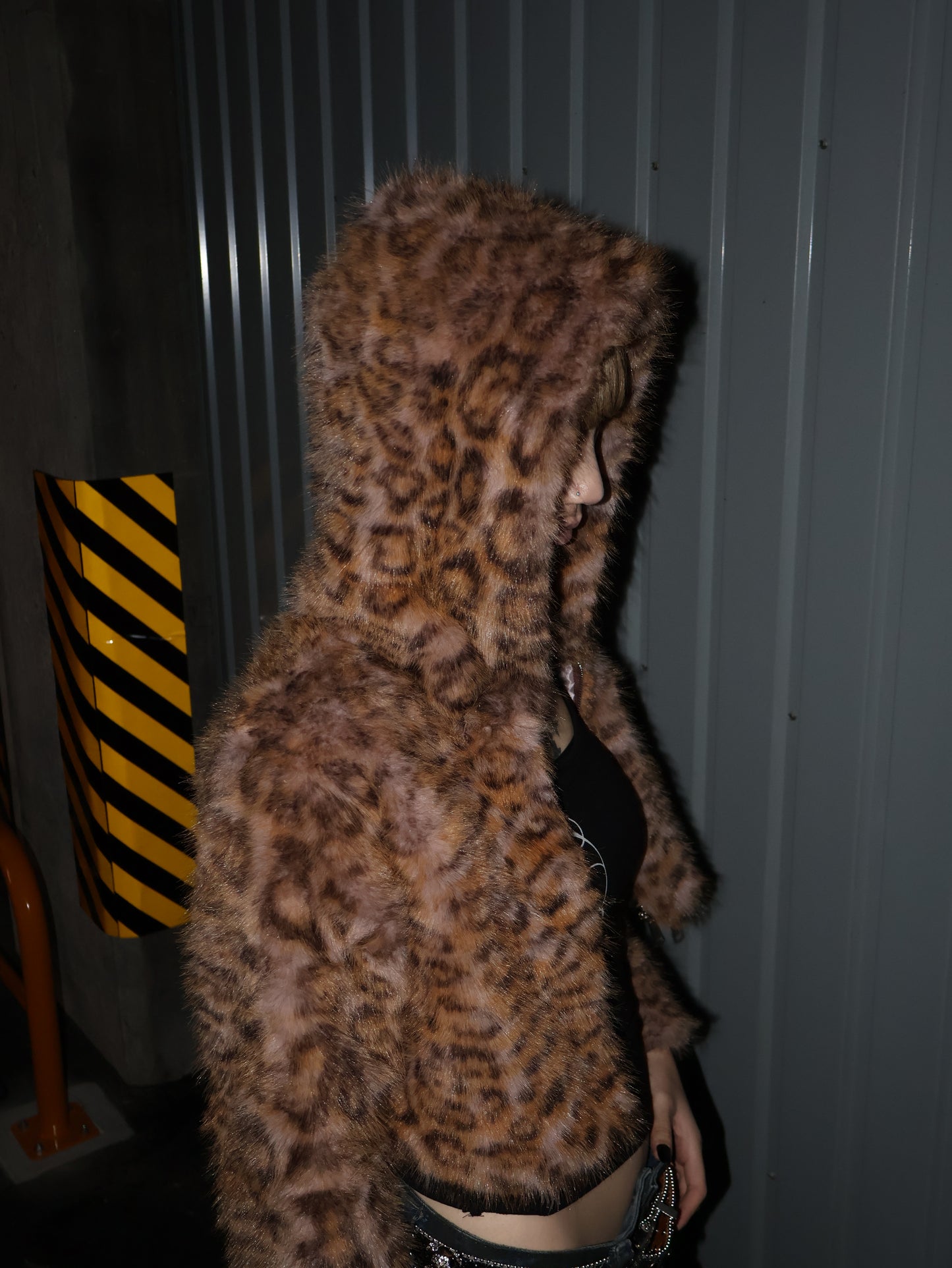 short fur hood outer A435