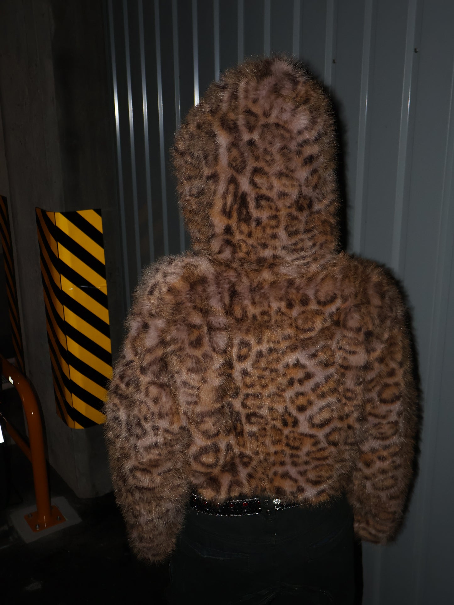 short fur hood outer A435