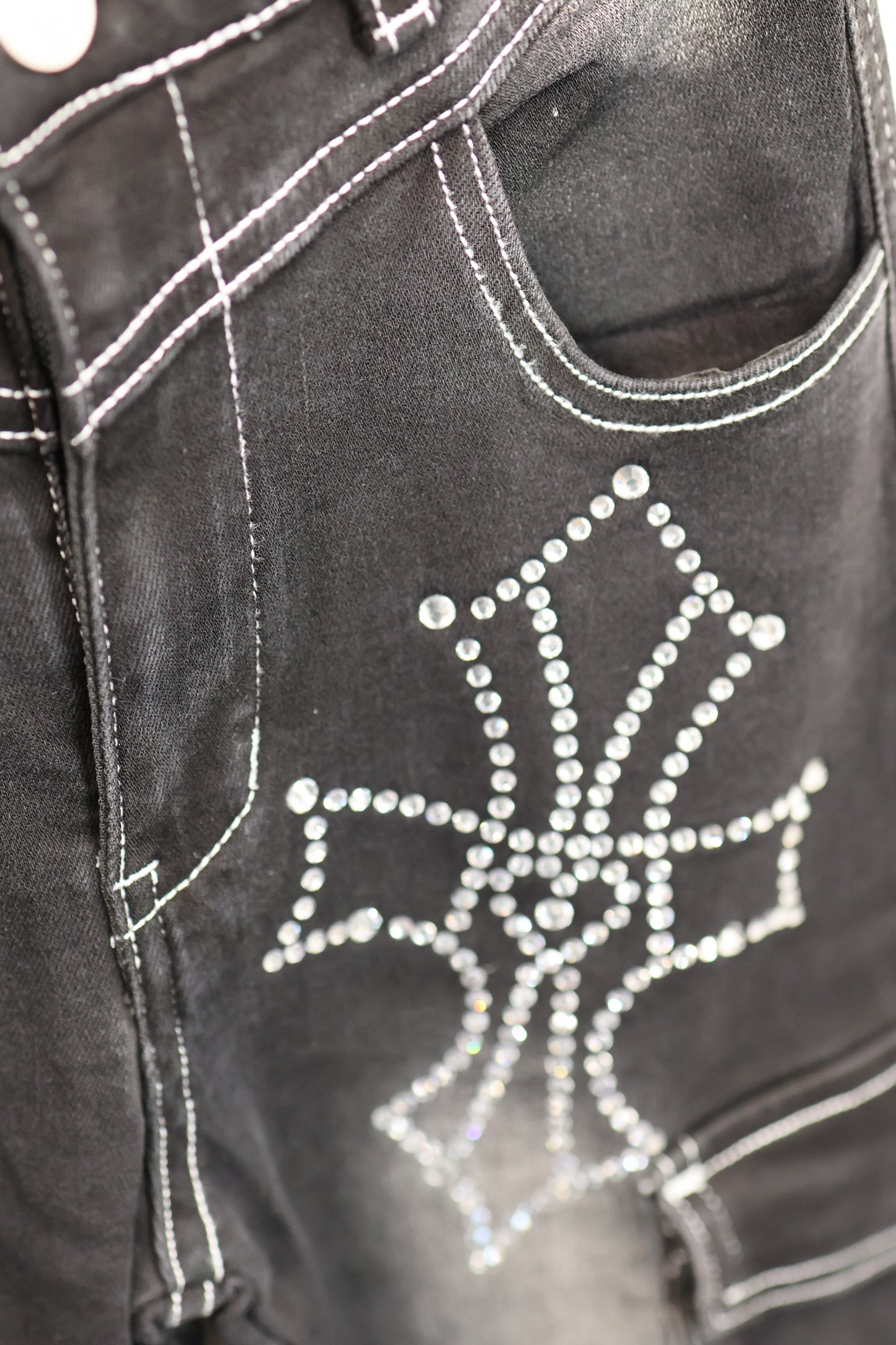 Gothic Stitch pants A263