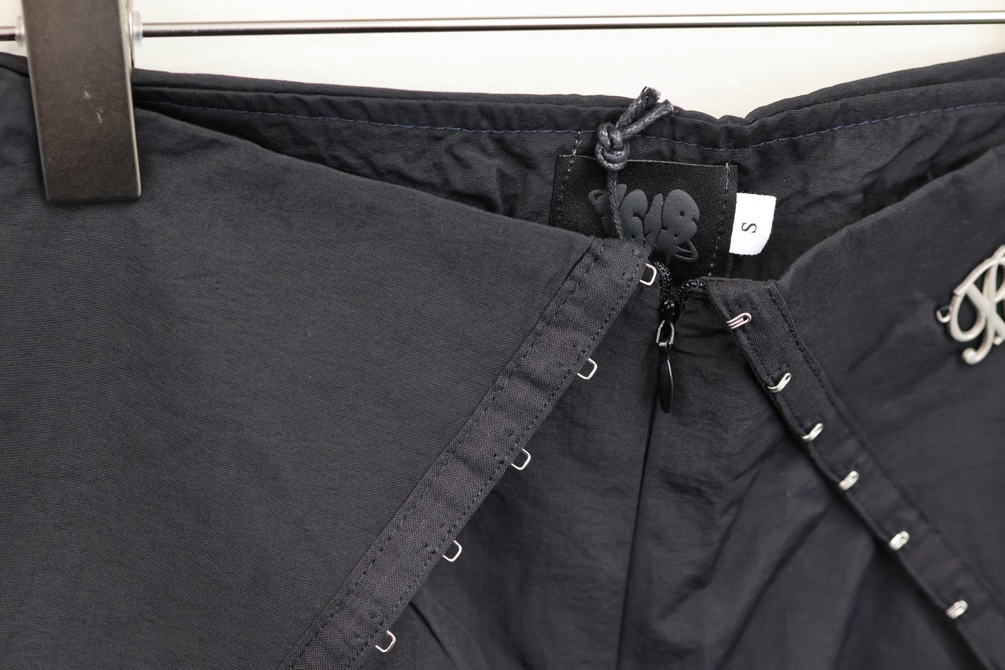 257-12 Shadow Maxi pants A262