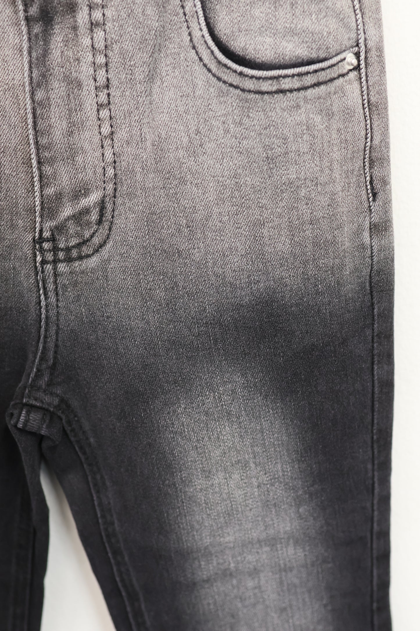 Ghost Fade Jeans A268