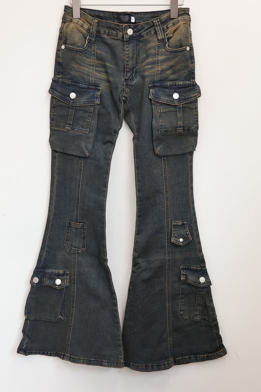 Dirty Cargo Flare A265