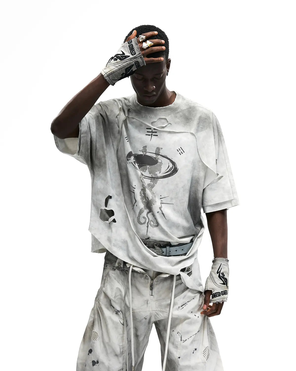 PERSONSOUL DOUBLE-LAYER DISTRESSED MYTHOLOGY PRINT T-SHIRT