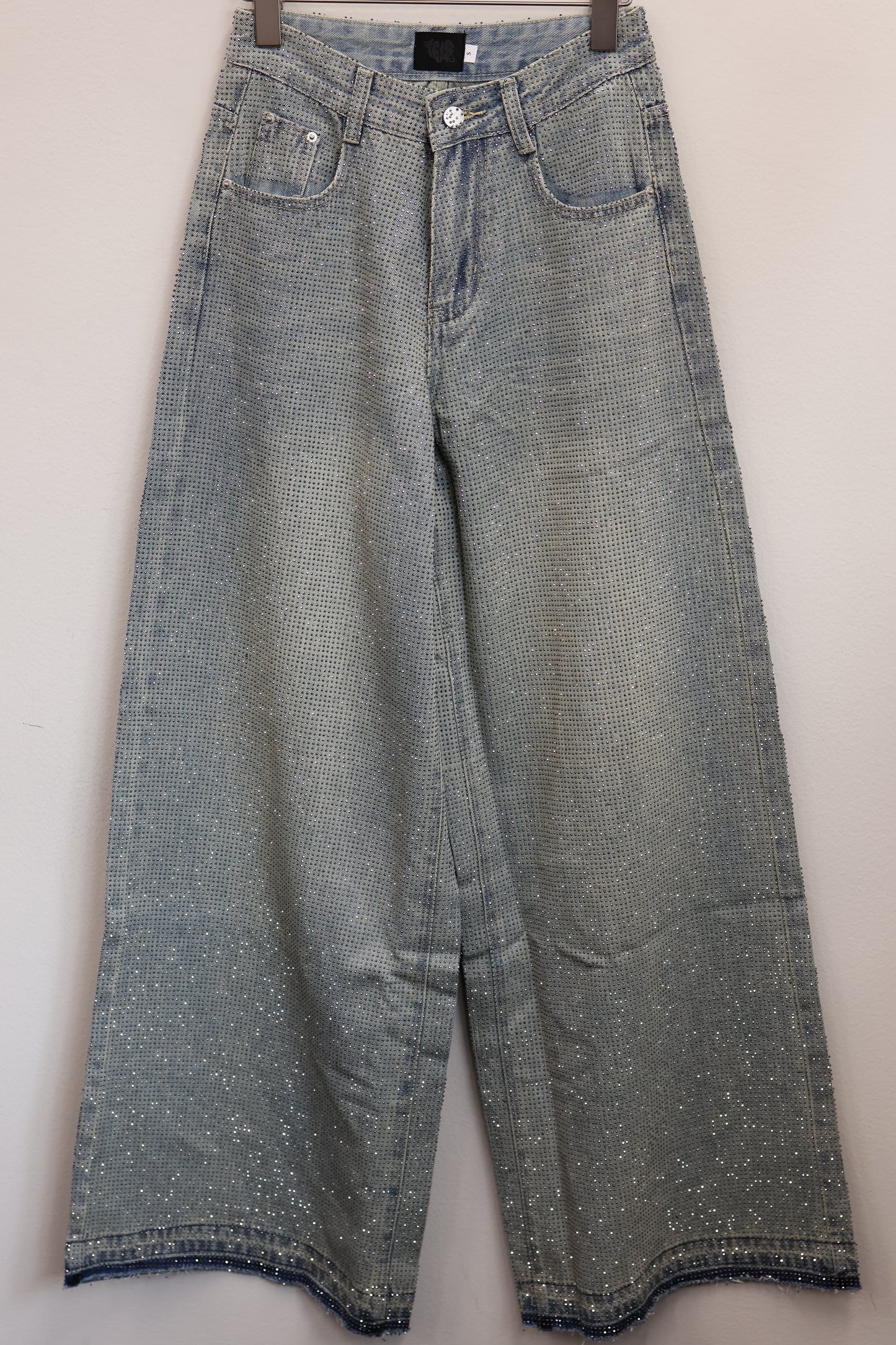 24-K18
stone loose denim A173