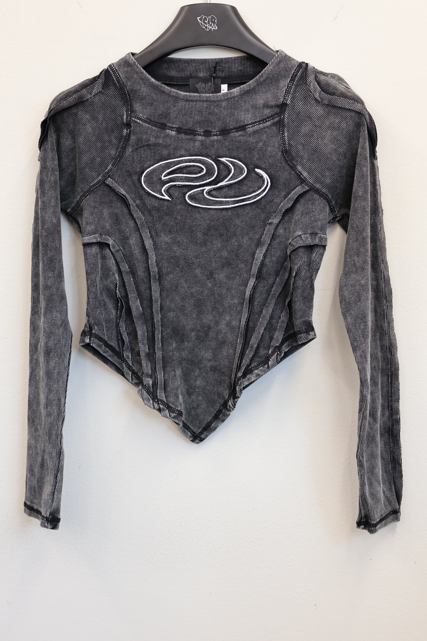 Acid Wash Edge L/S A284