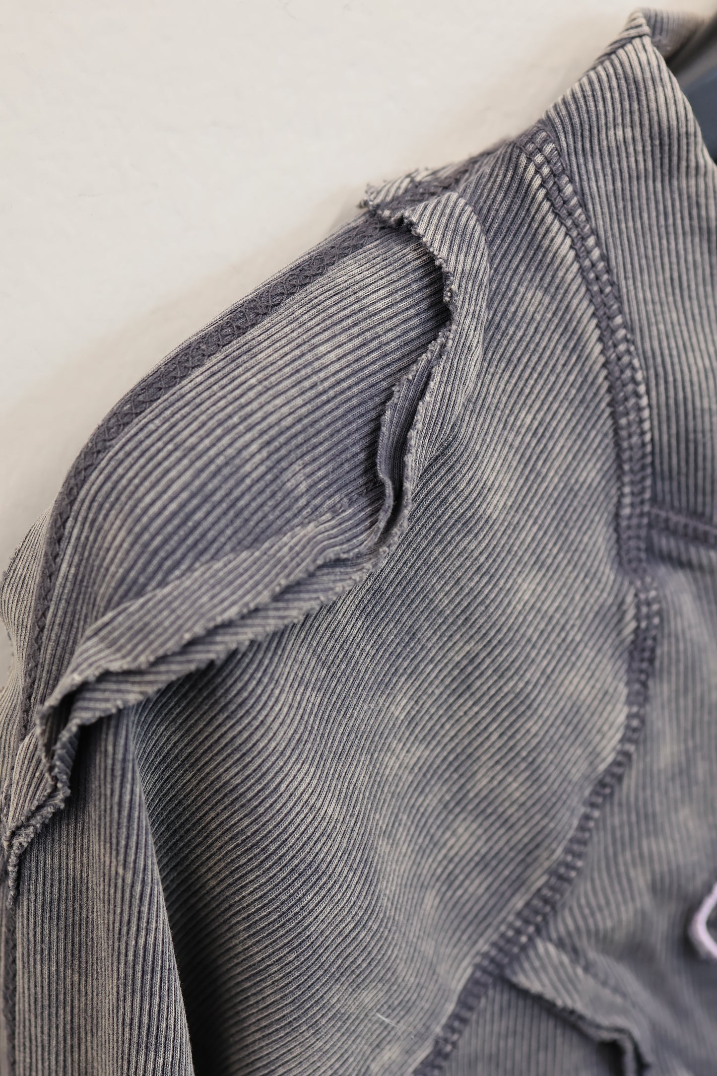 Acid Wash Edge L/S A284