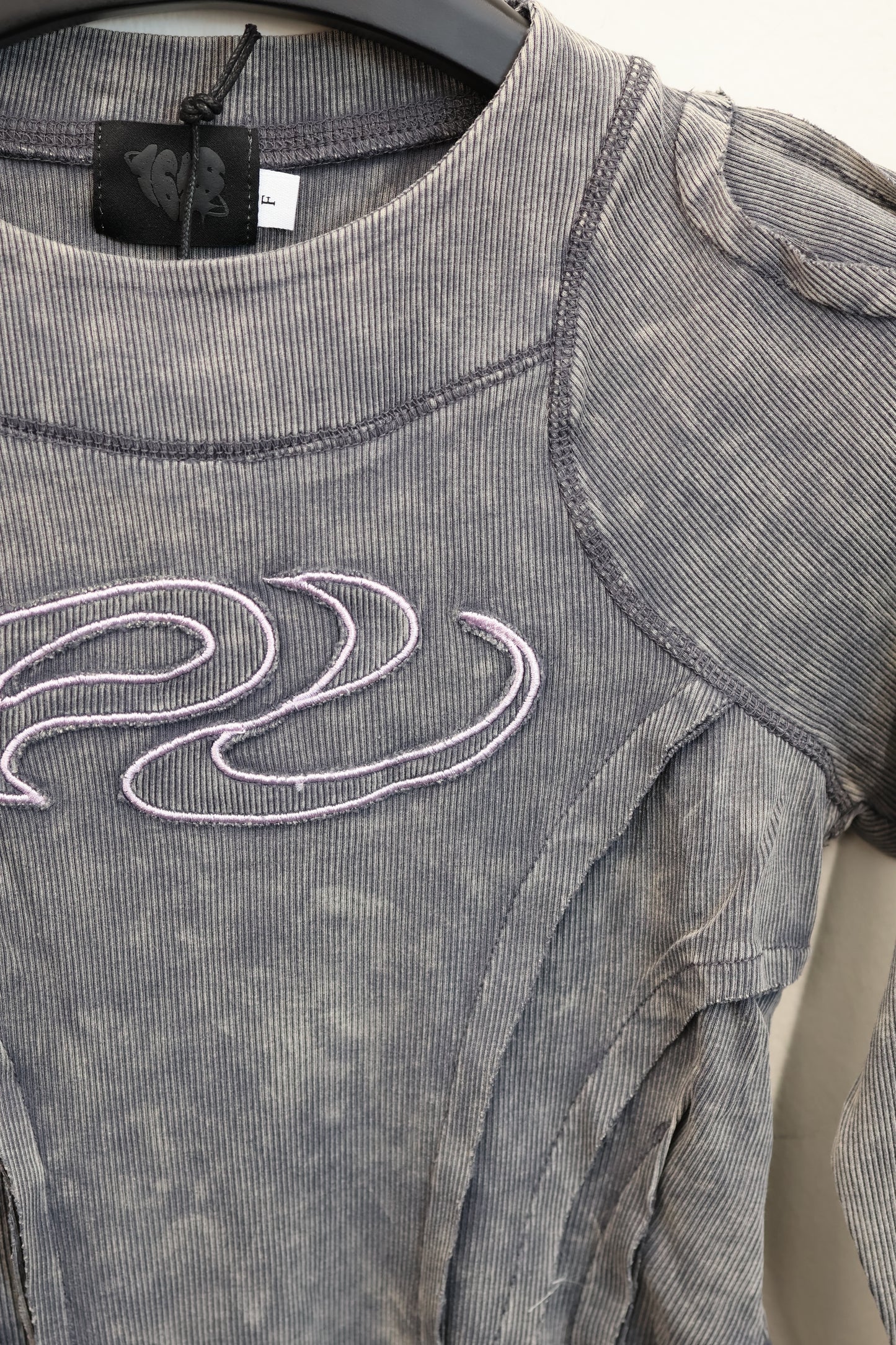 Acid Wash Edge L/S A284