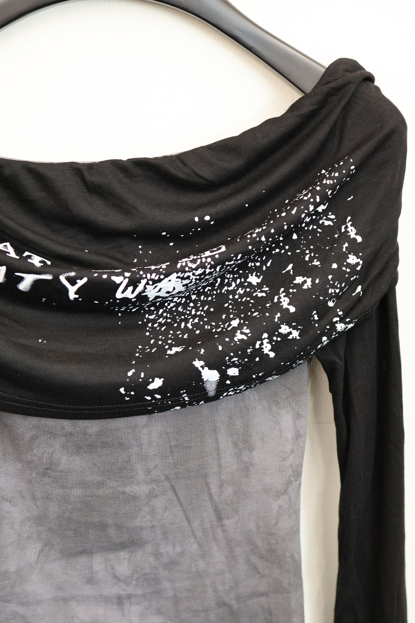 Midnight off-Shoulder A290