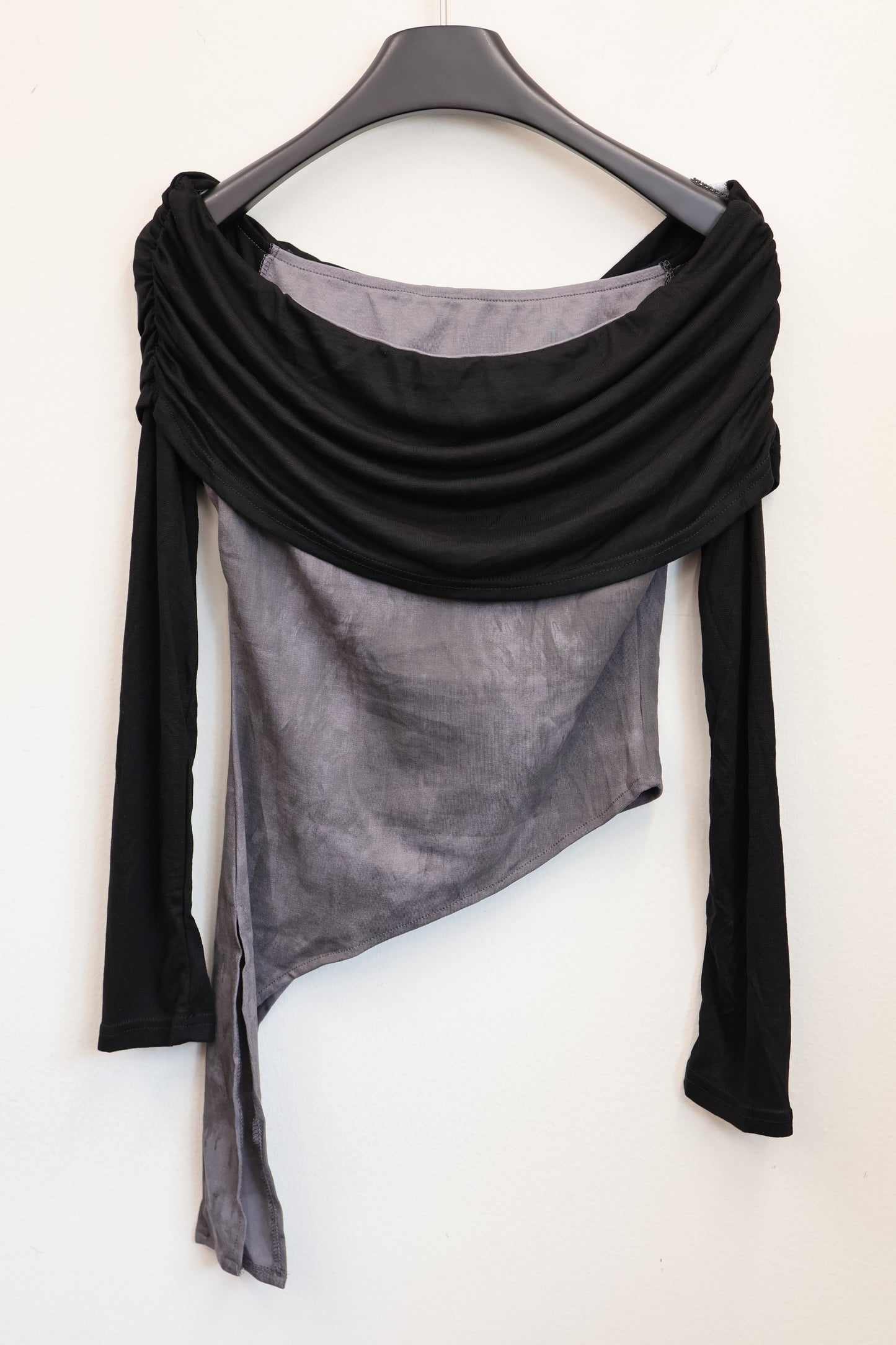 Midnight off-Shoulder A290