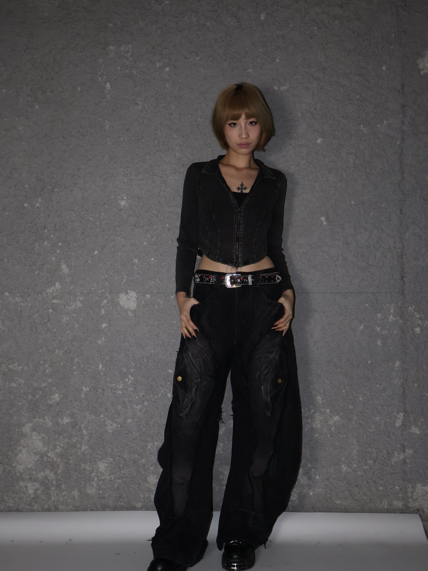 25-821 Grunge Zip Top　A395