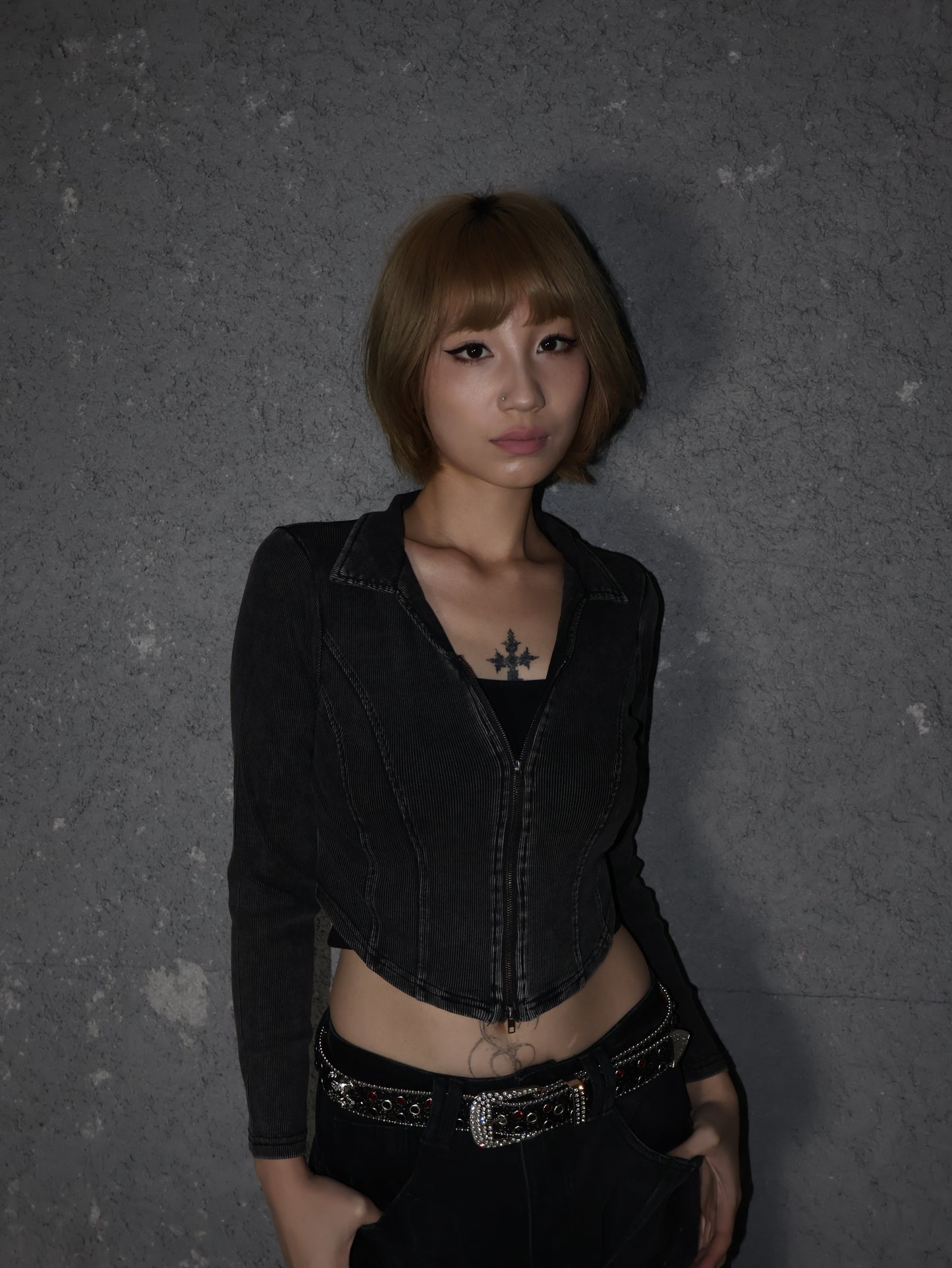 25-821 Grunge Zip Top　A395