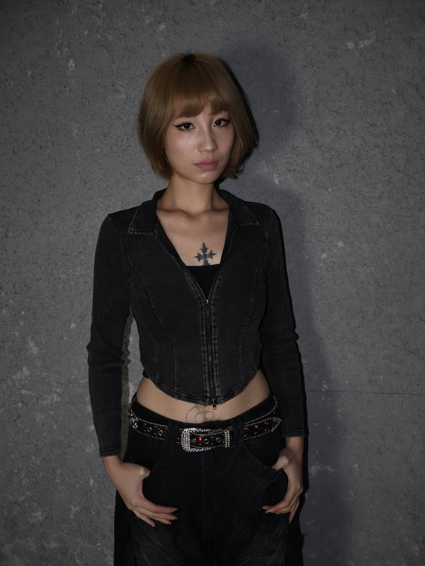 25-821 Grunge Zip Top　A395