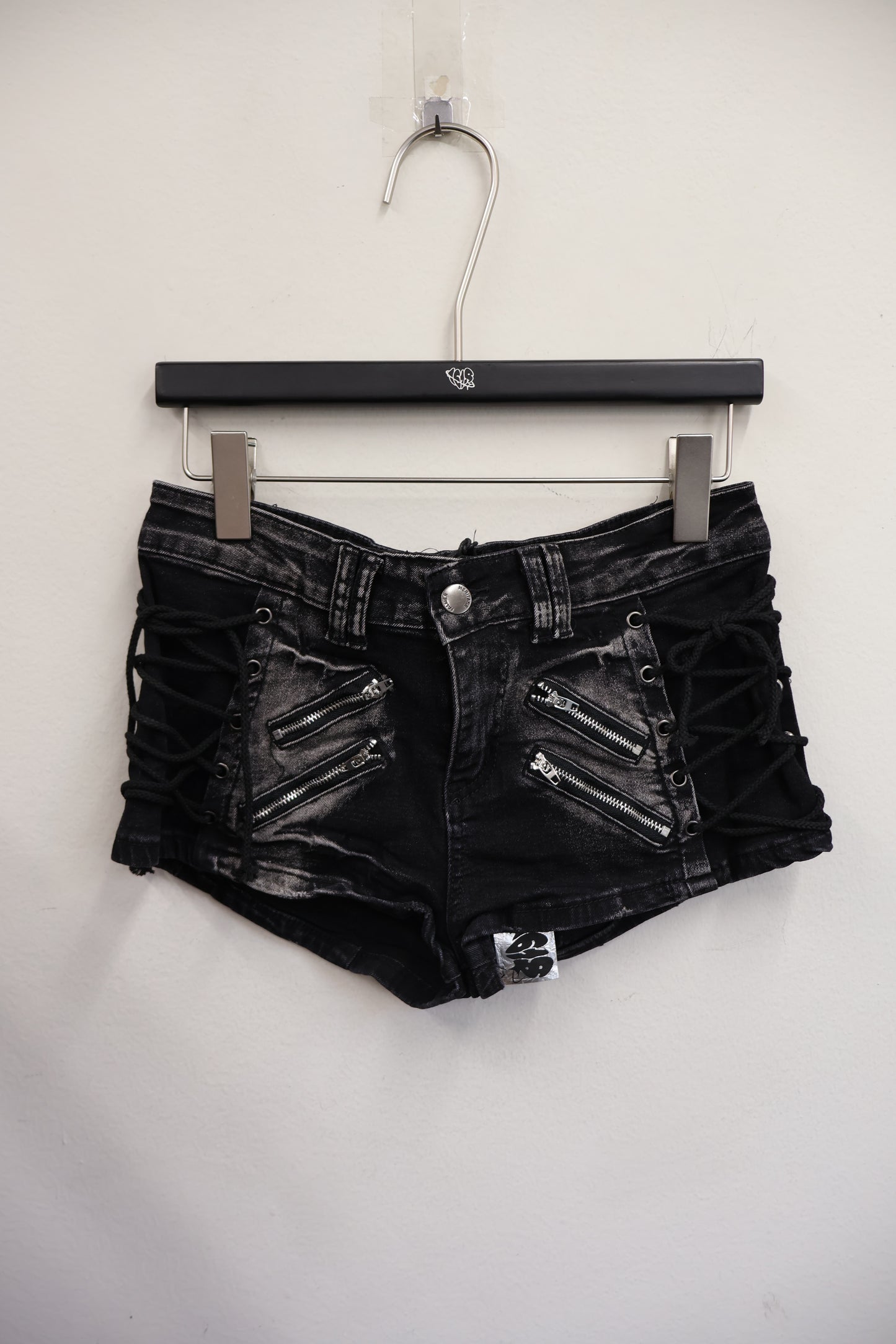 Vise LeatherDenim Shorts A496