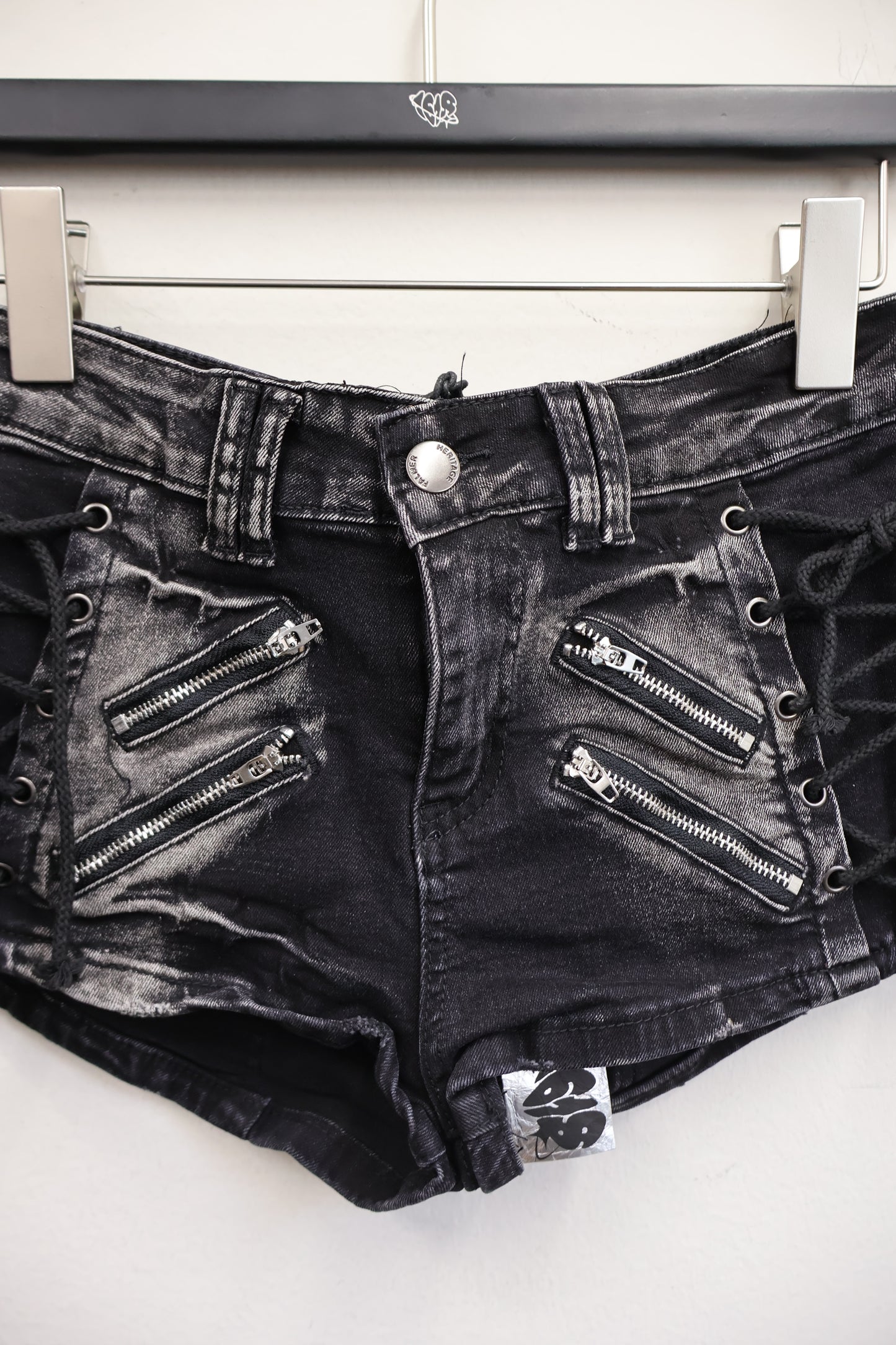 Vise LeatherDenim Shorts A496