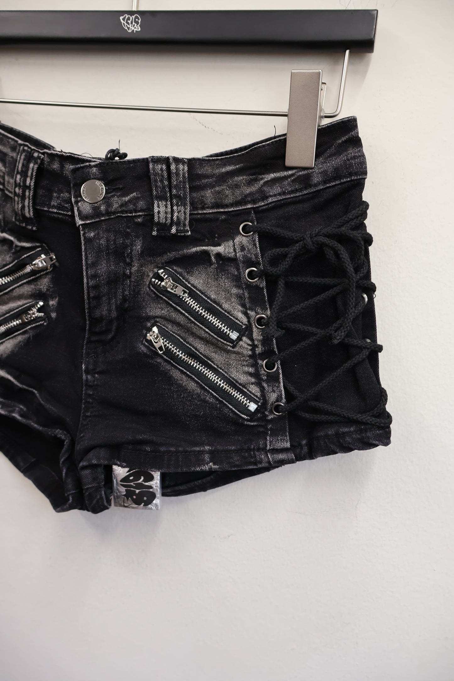 Vise LeatherDenim Shorts A496