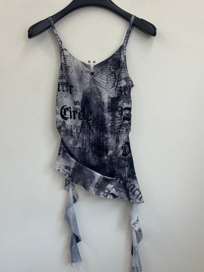 graphic tops A213