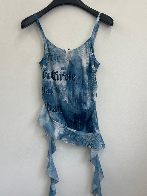 graphic tops A213