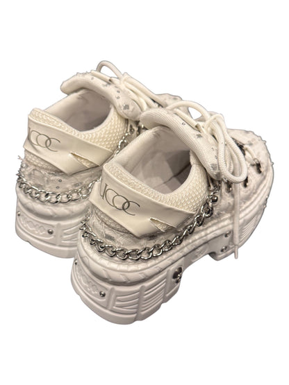 Chain Sole Sneaker  A681