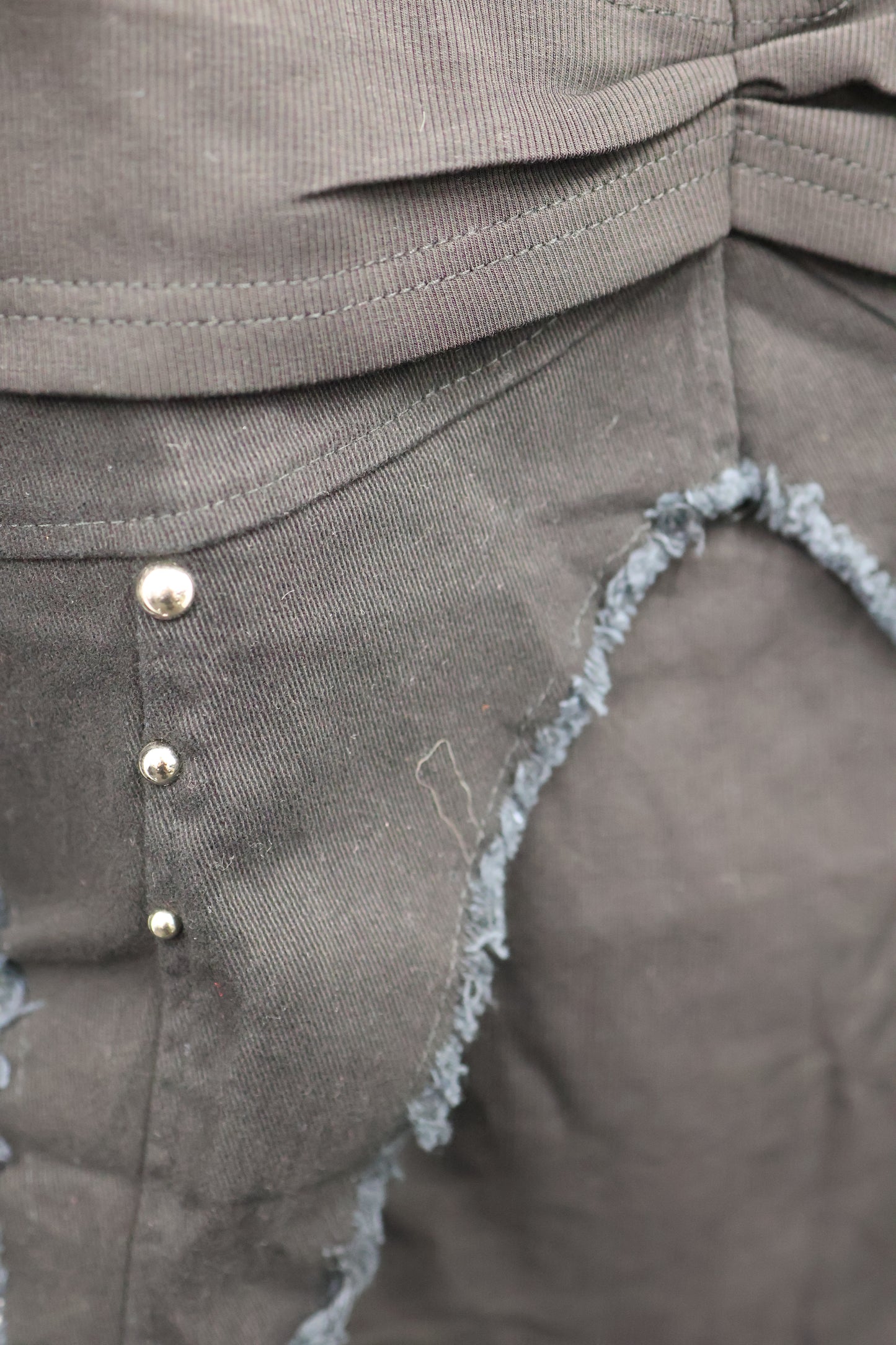 Cutout Twist Top A311