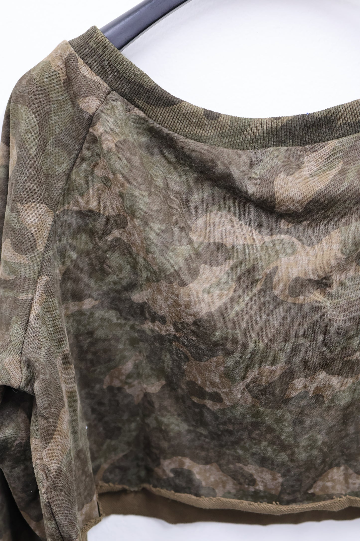 Camo Crop A308