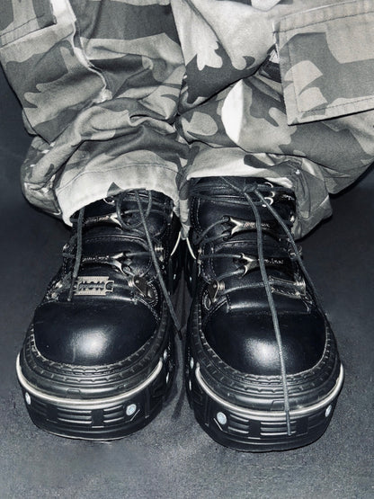旧Tough SBoots A685