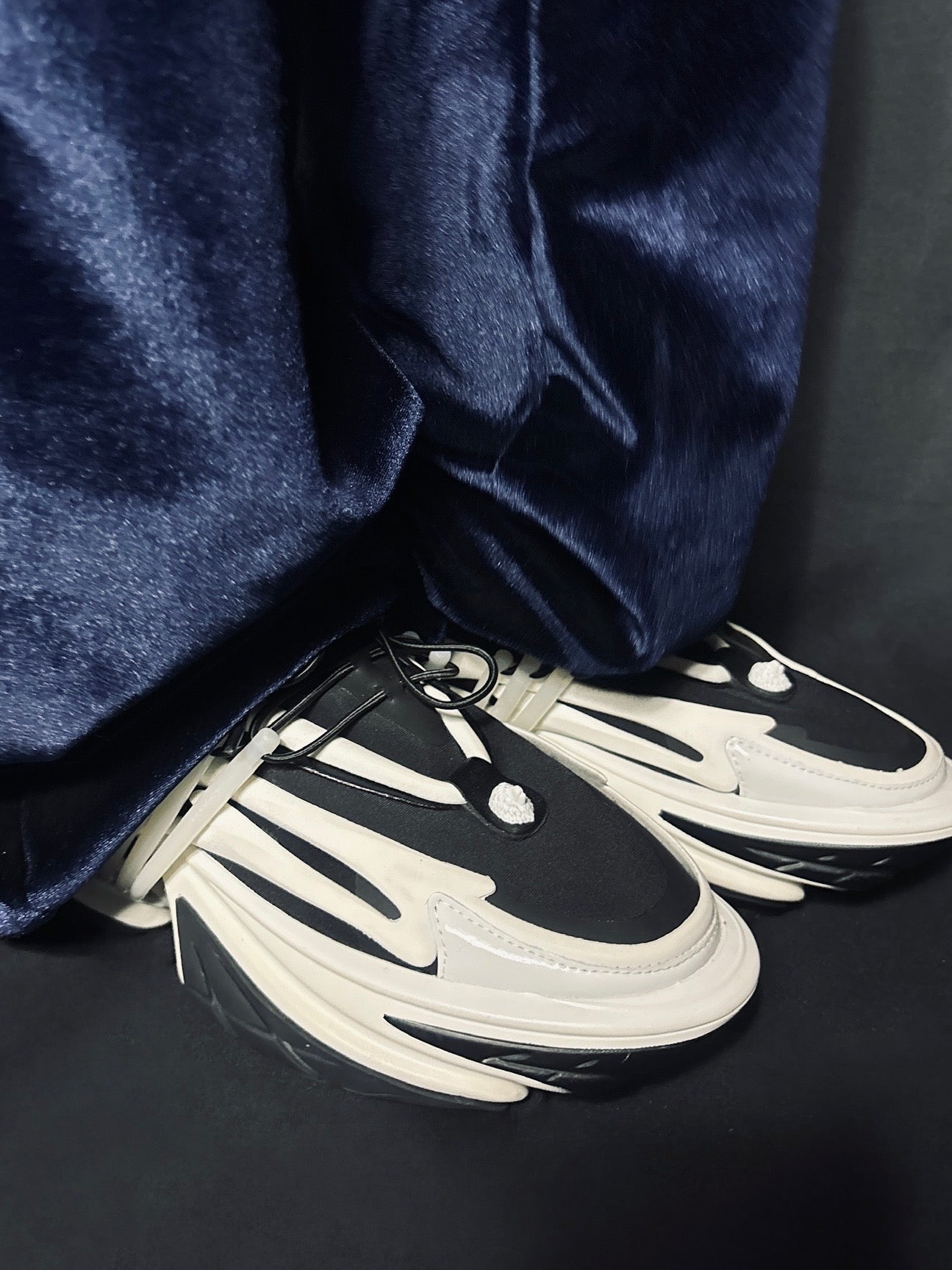 24R1 technical sneaker A684