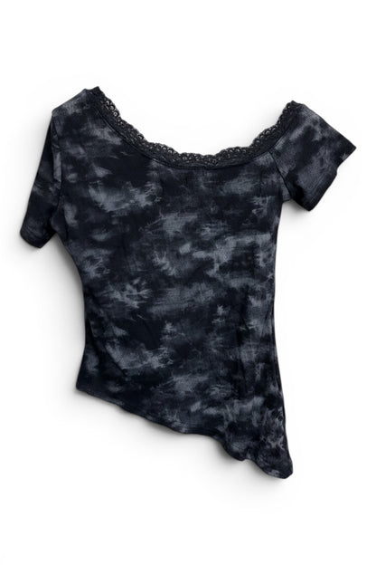 Stud Cross Asym Top  A558