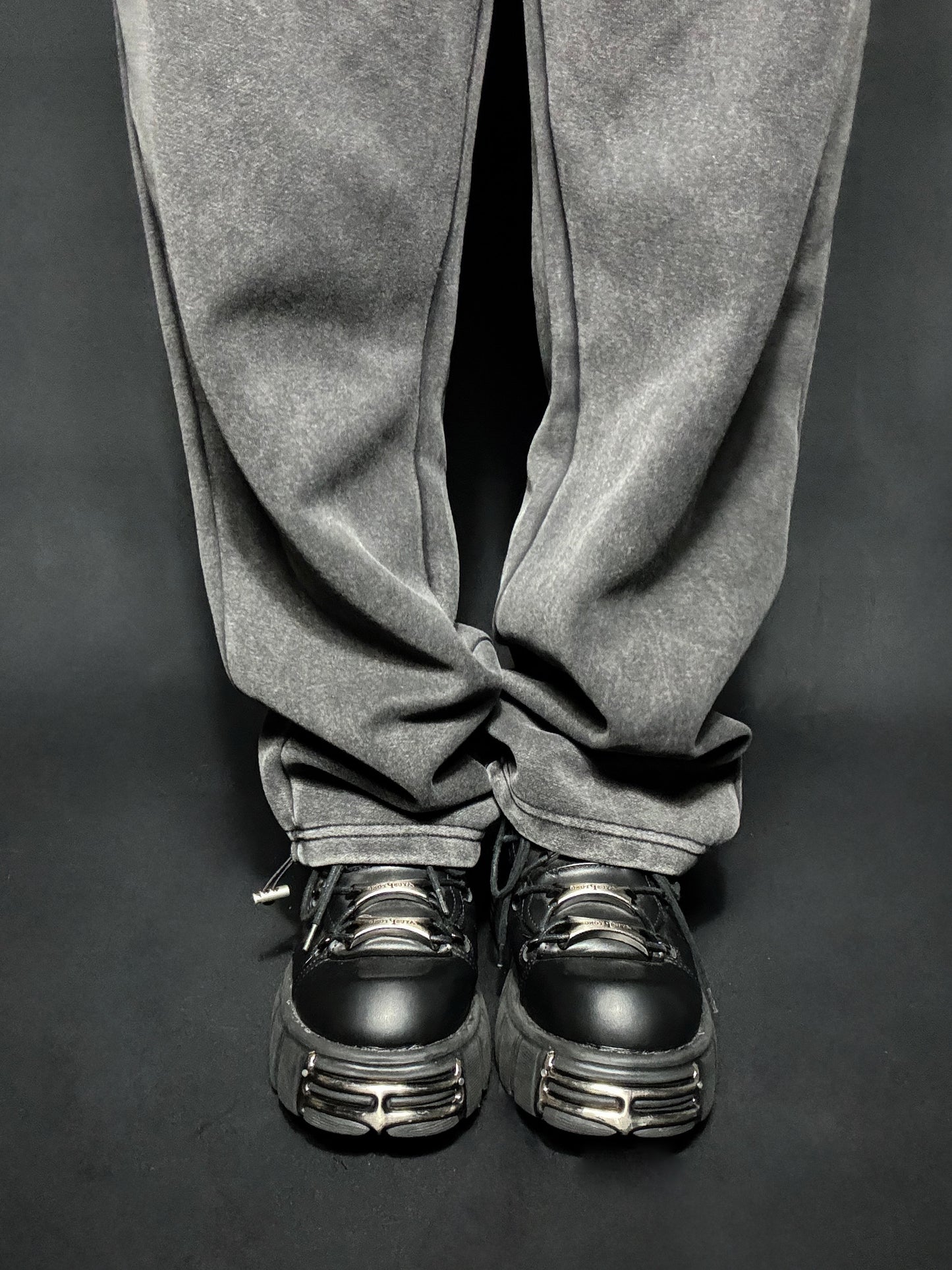 Coal Wide Pants A280