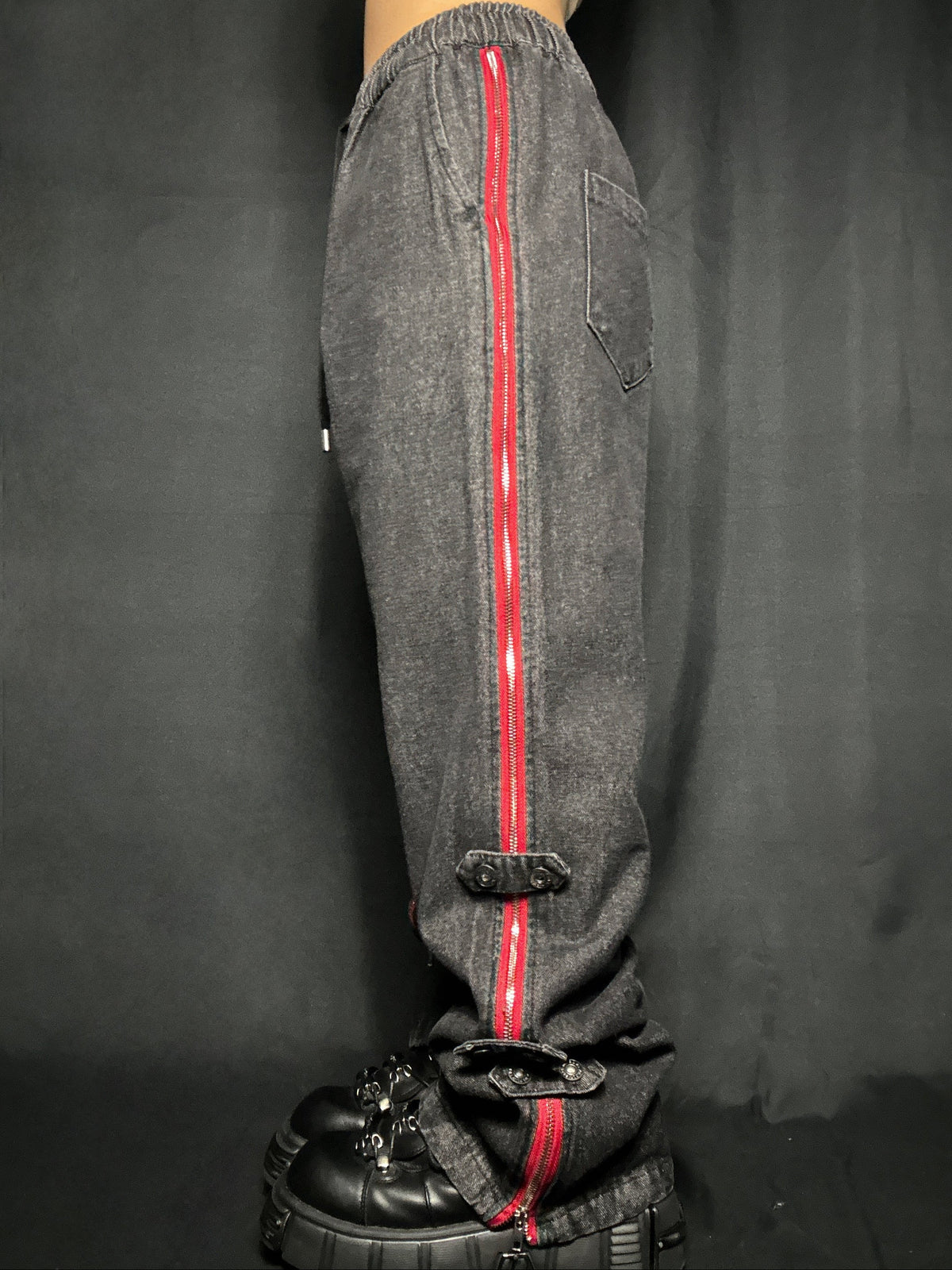 redline  denim A134