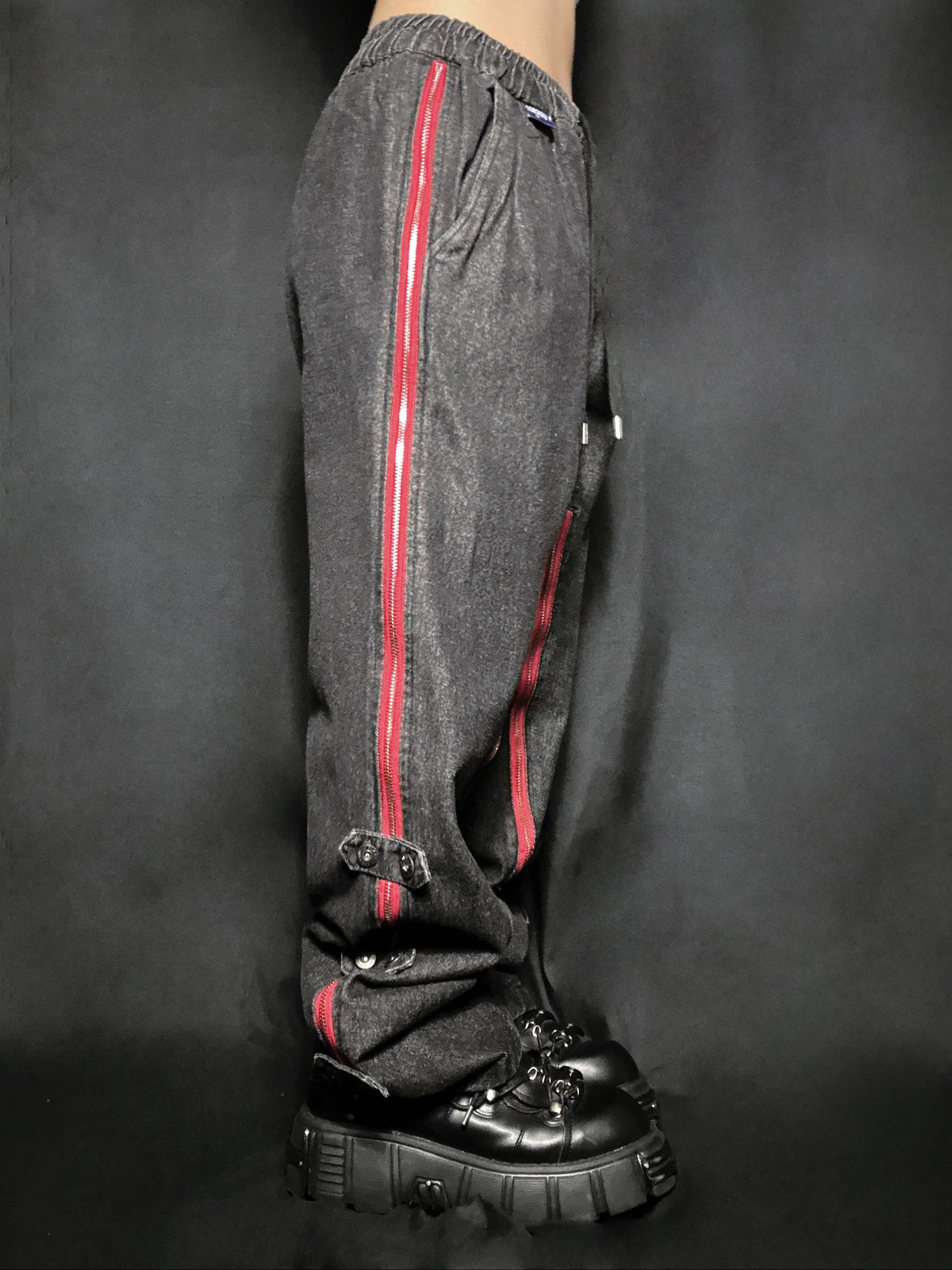 redline  denim A134