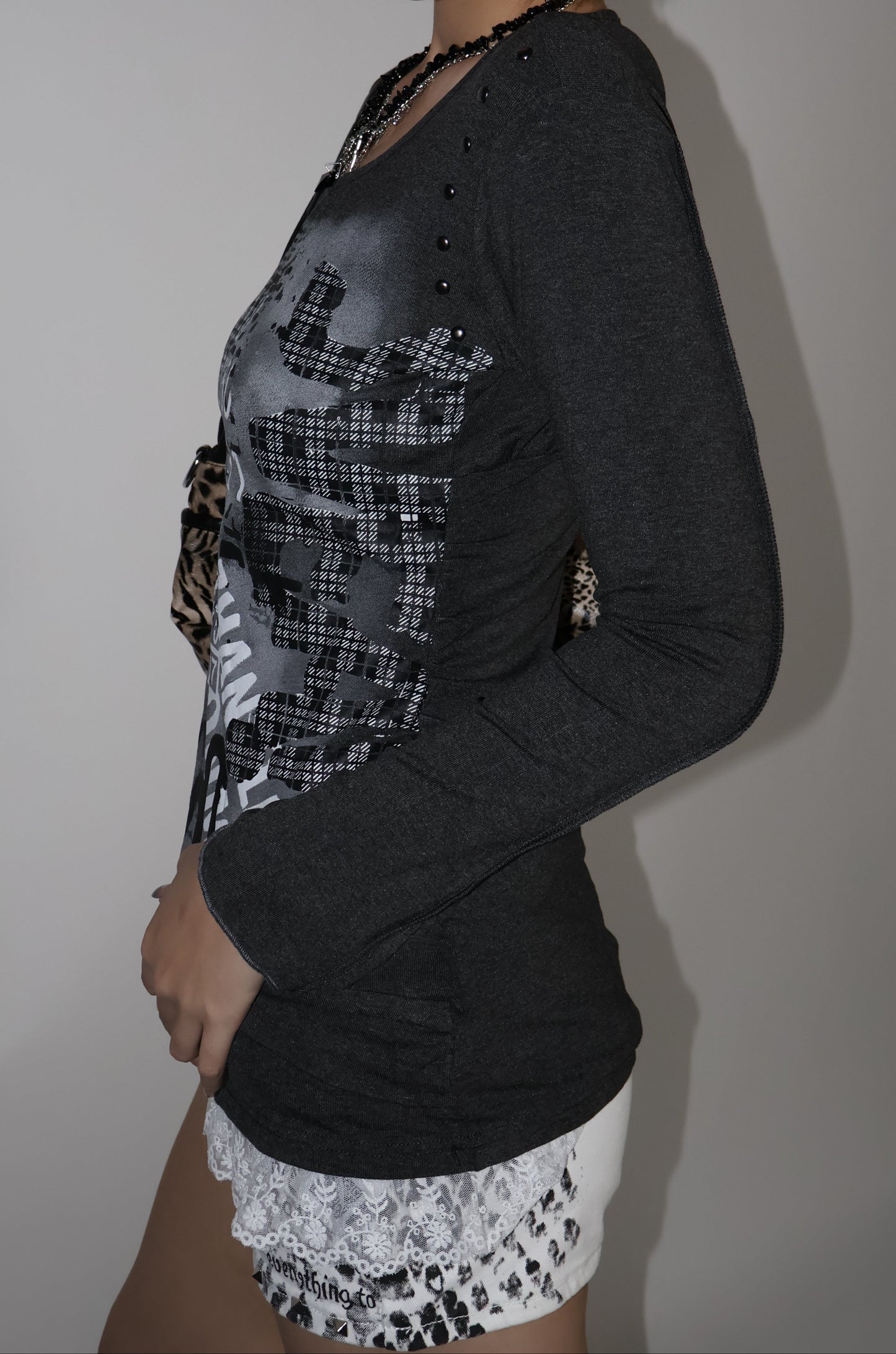 25-933 Code Print Top A357