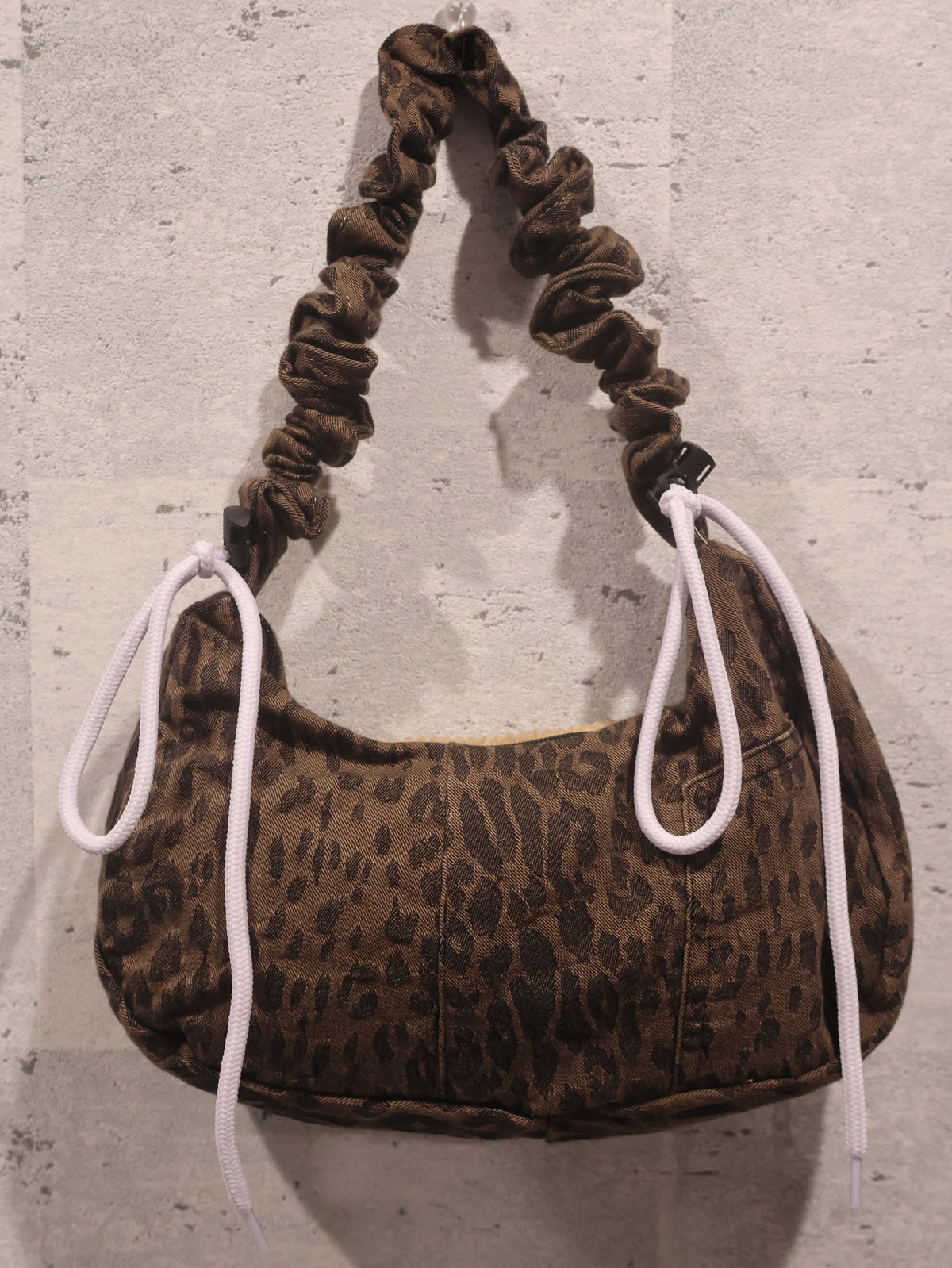 1618 remake leo bag RA963