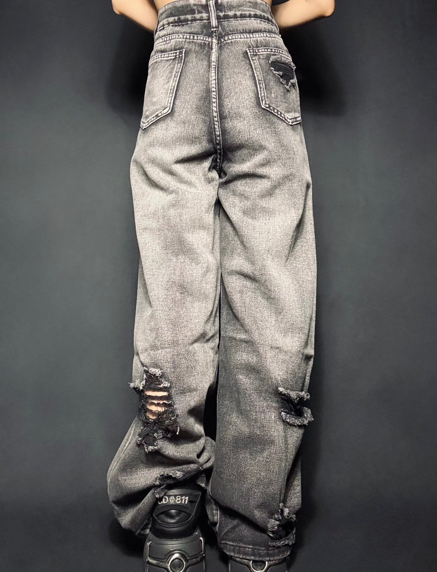 black damage denim A259