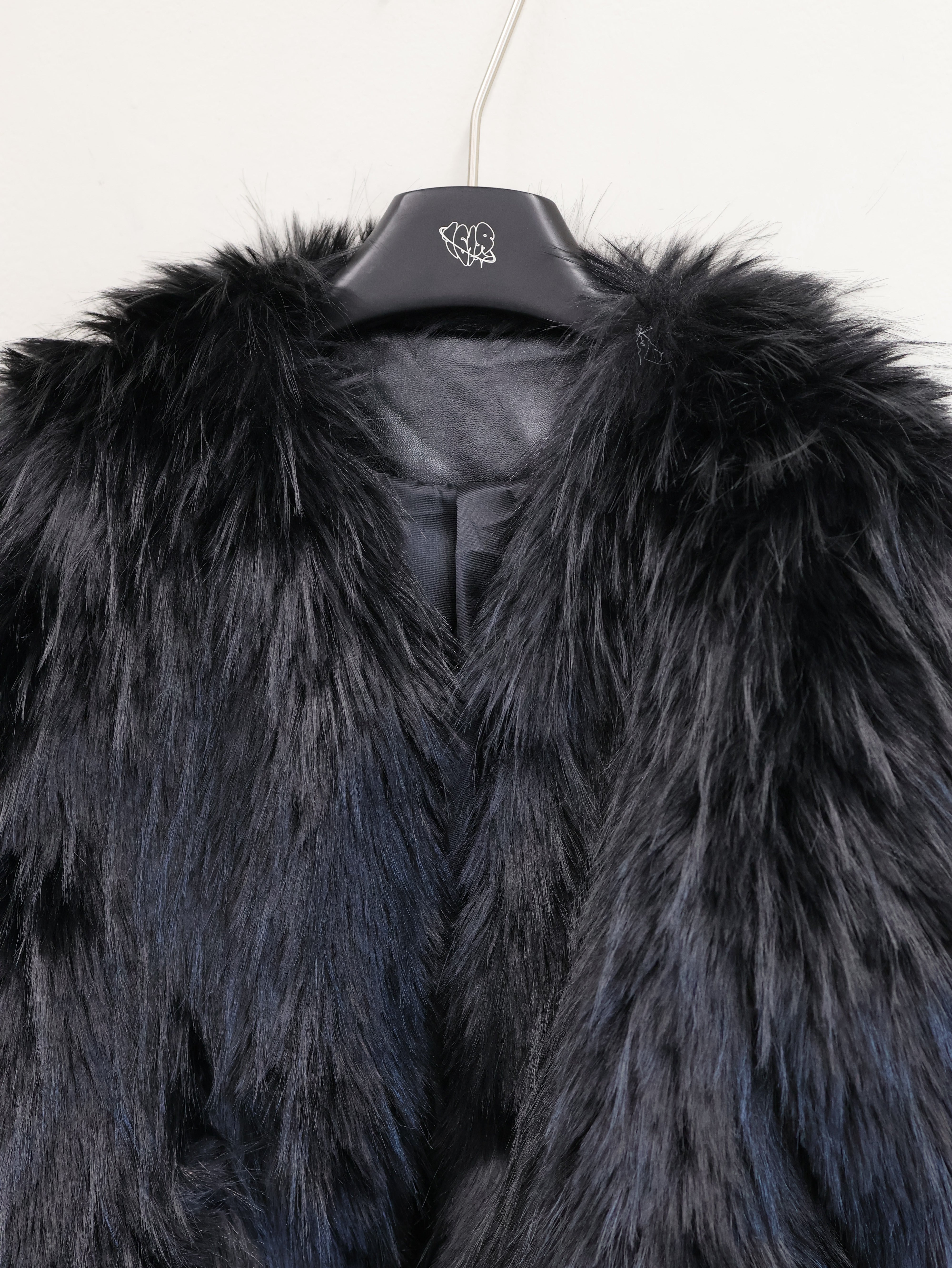 25-820 Shaggy Fur Jacket A449 – 1618