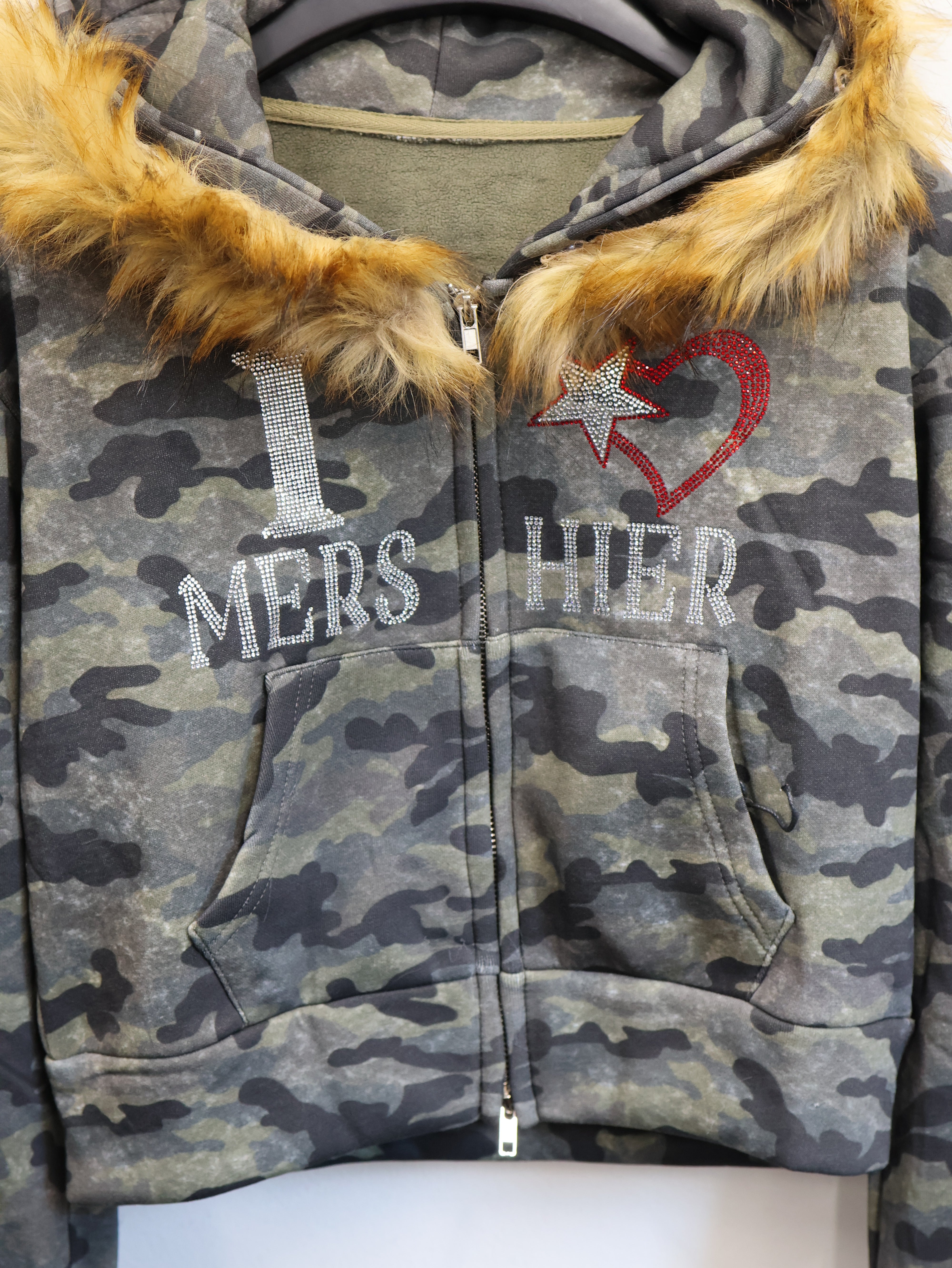 25-904 Fuzzy Camo hoddie A450 – 1618