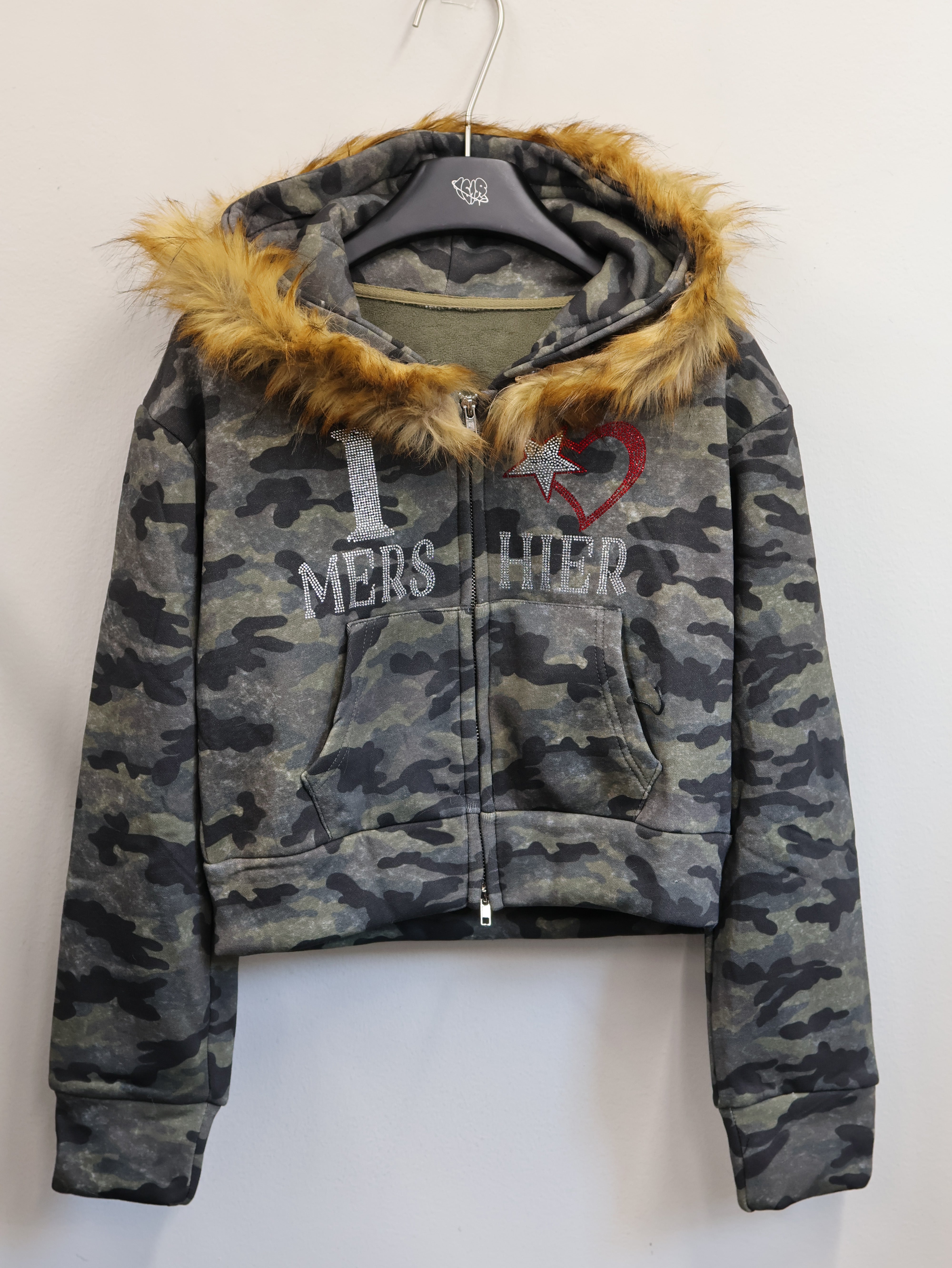 ファディ様確認用 25-904 Fuzzy Camo hoddie A450 – 1618